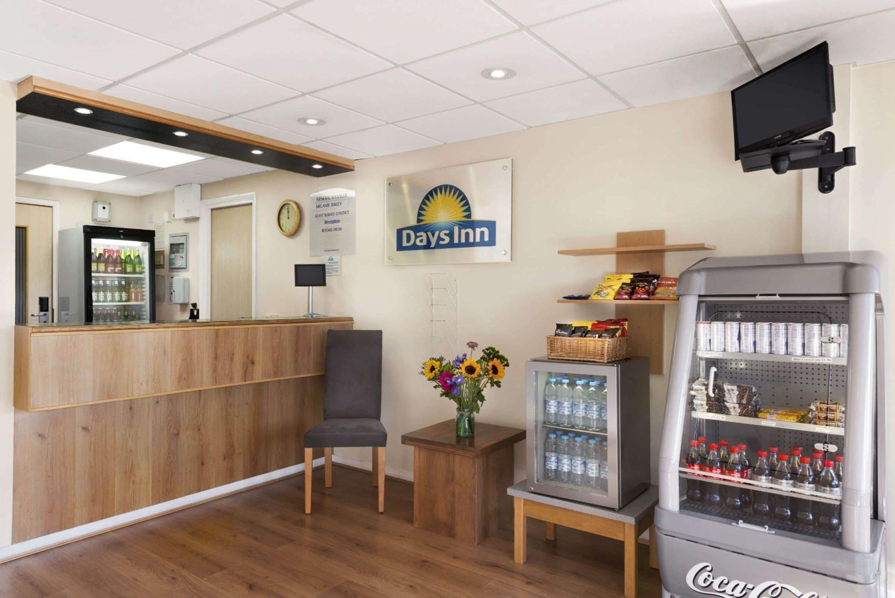 Warwick Vacations - Days Inn Hotel Warwick South - Southbound M40 - Property Image 16