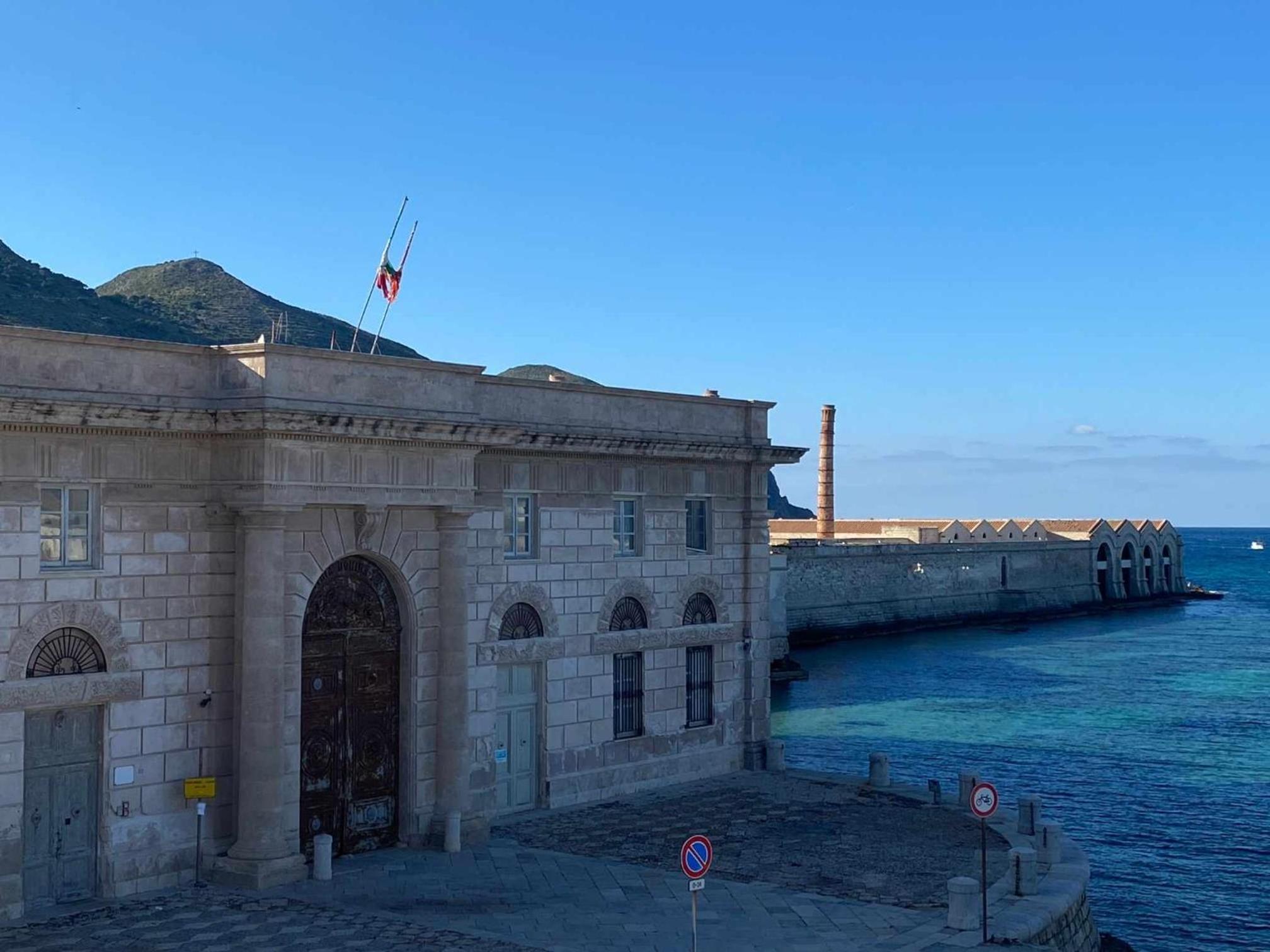 Favignana - Casetta Favonia fronte mare