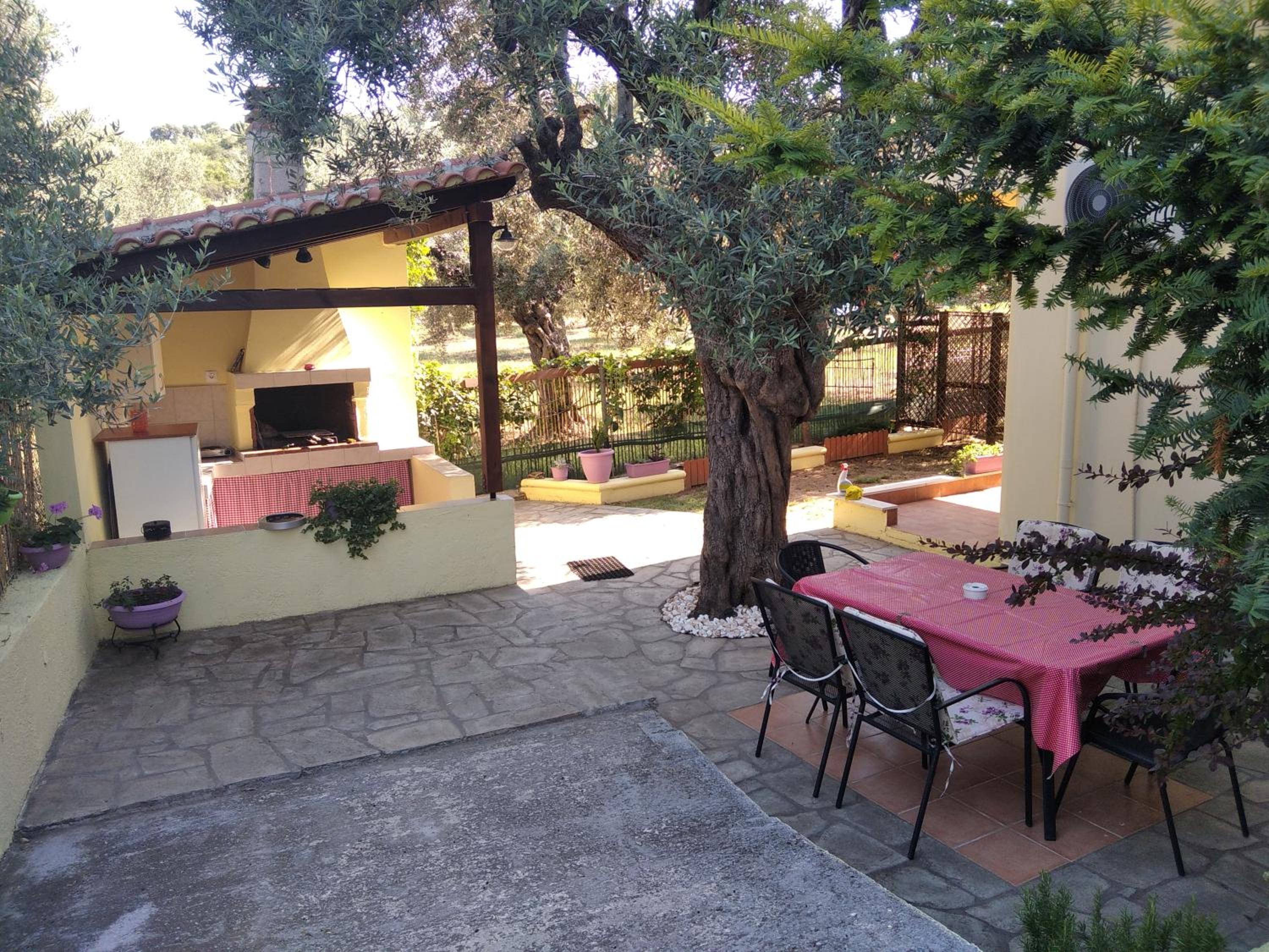 Apostolos view 3