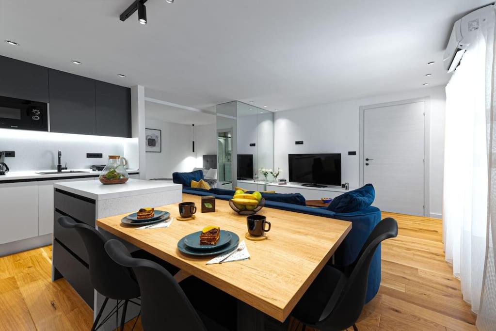 Apartment Old Town Finesse