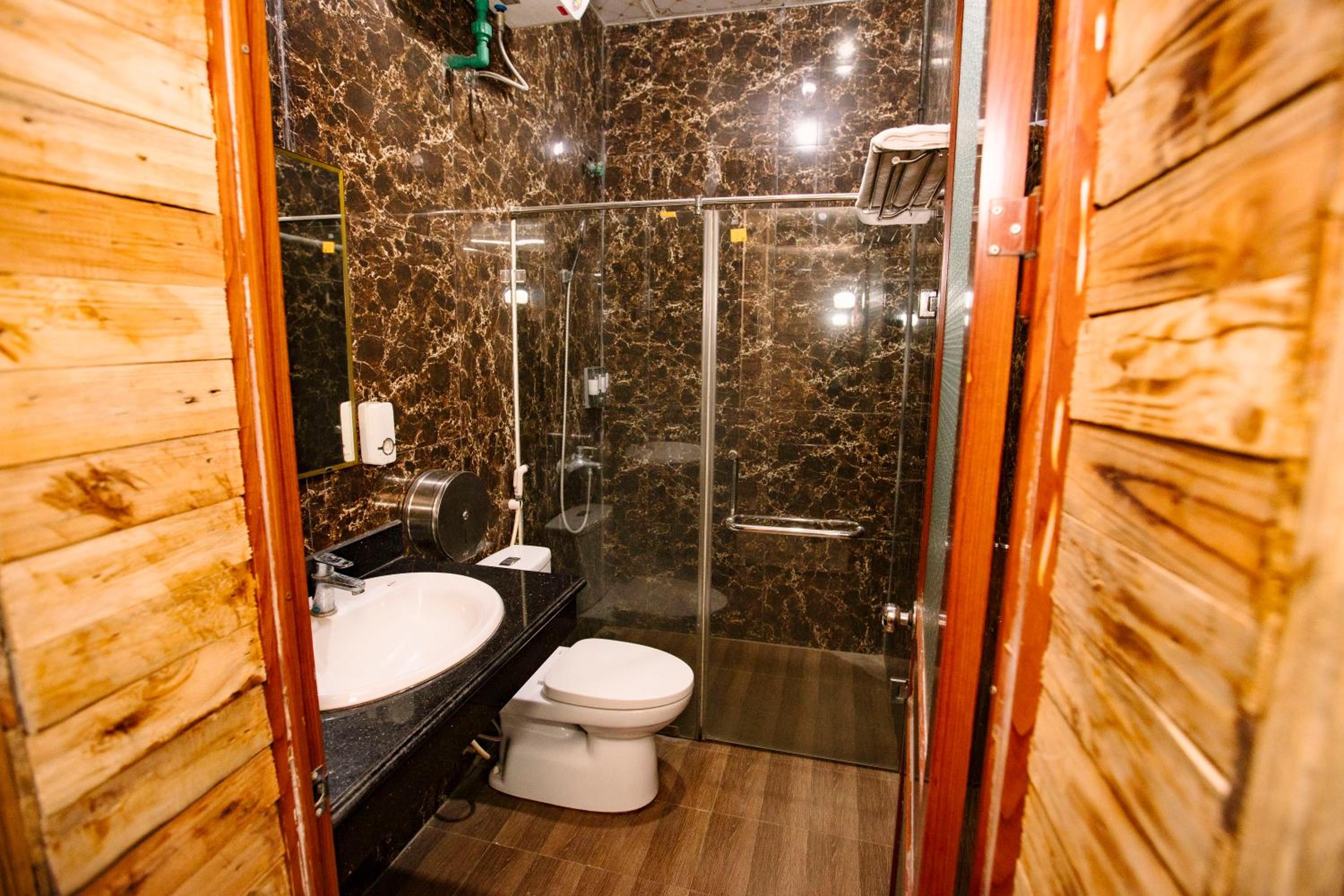 Photo 9