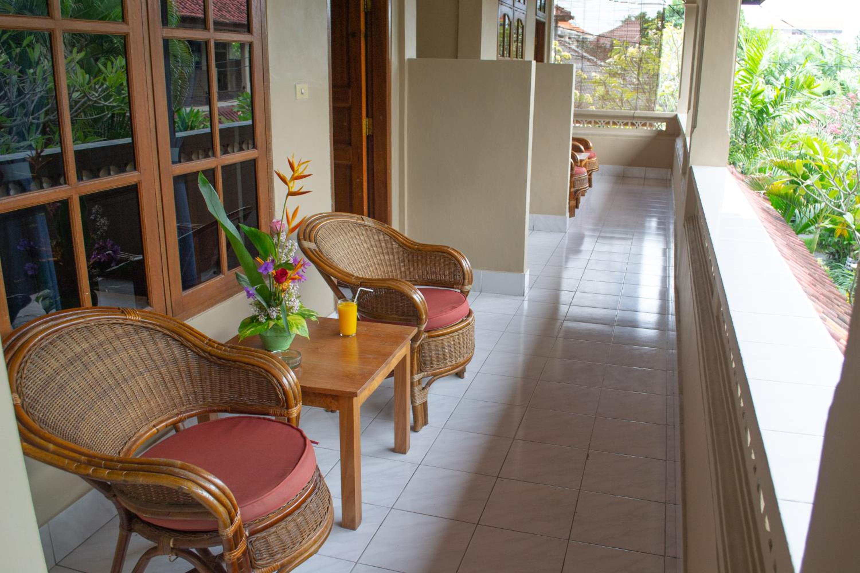 Hotel Flamboyan Kuta