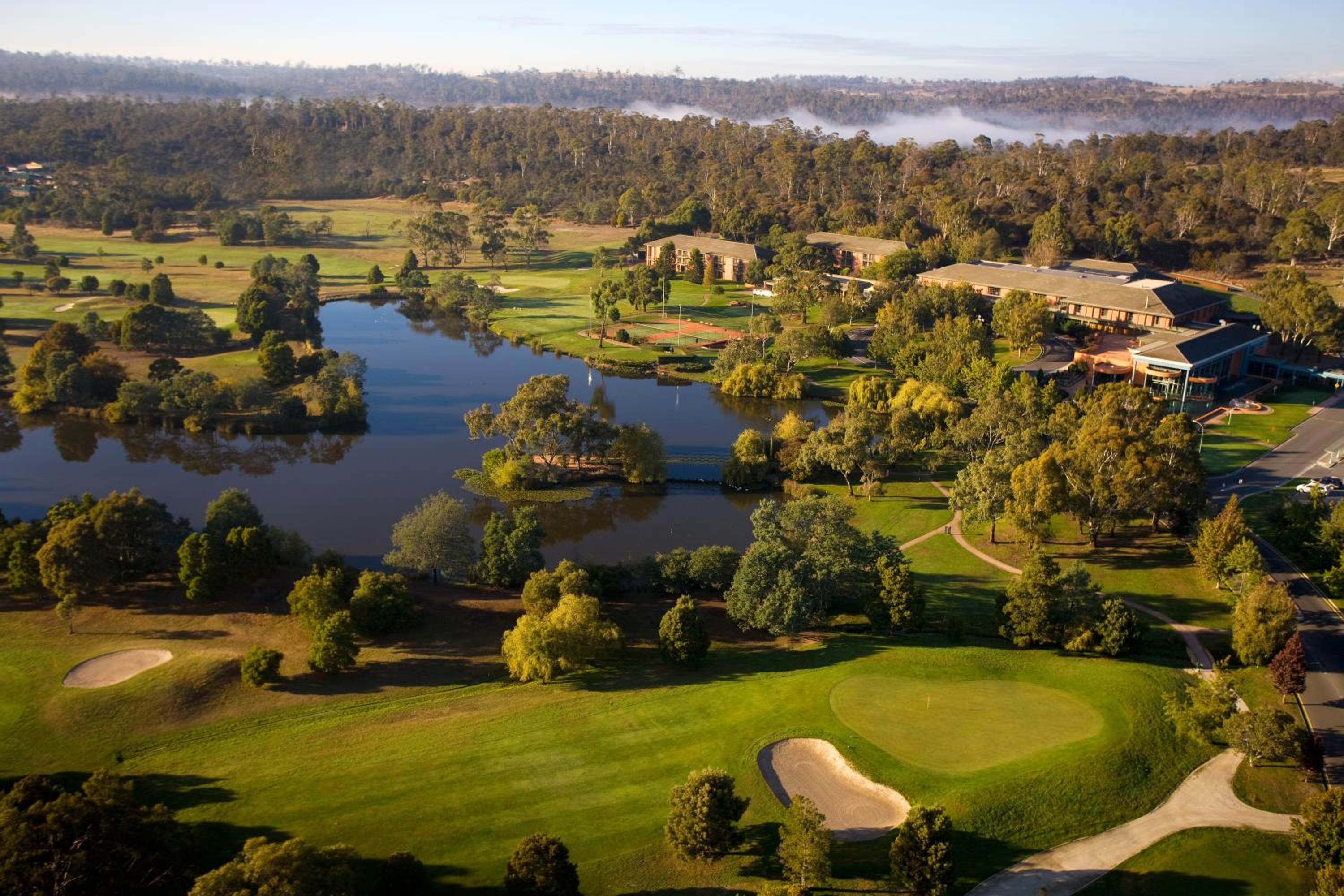 Launceston Vacations - Country Club Tasmania - Property Image 4