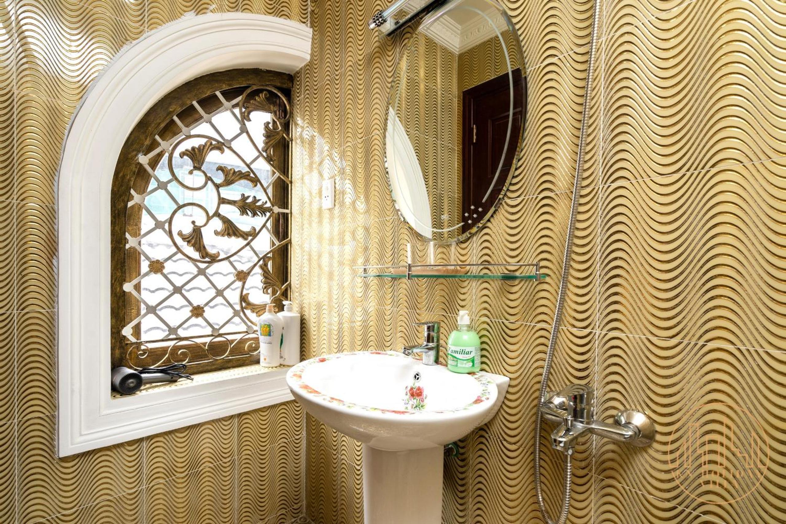 KN Palace - Venuestay