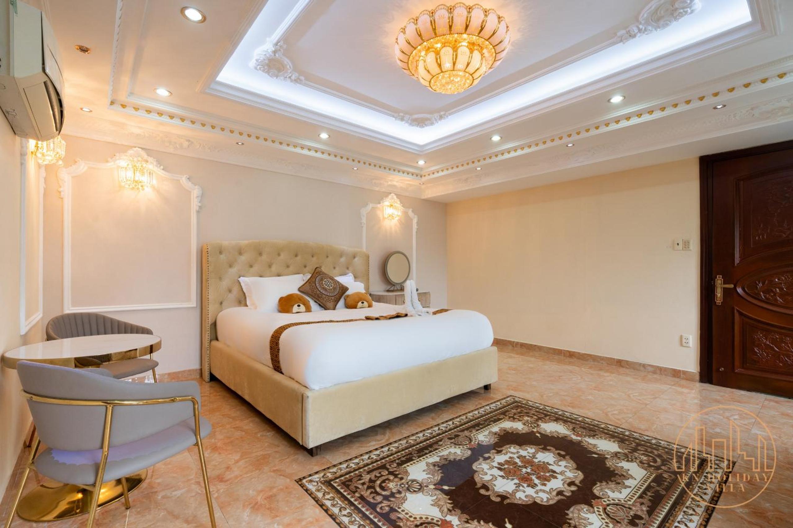 KN Palace - Venuestay