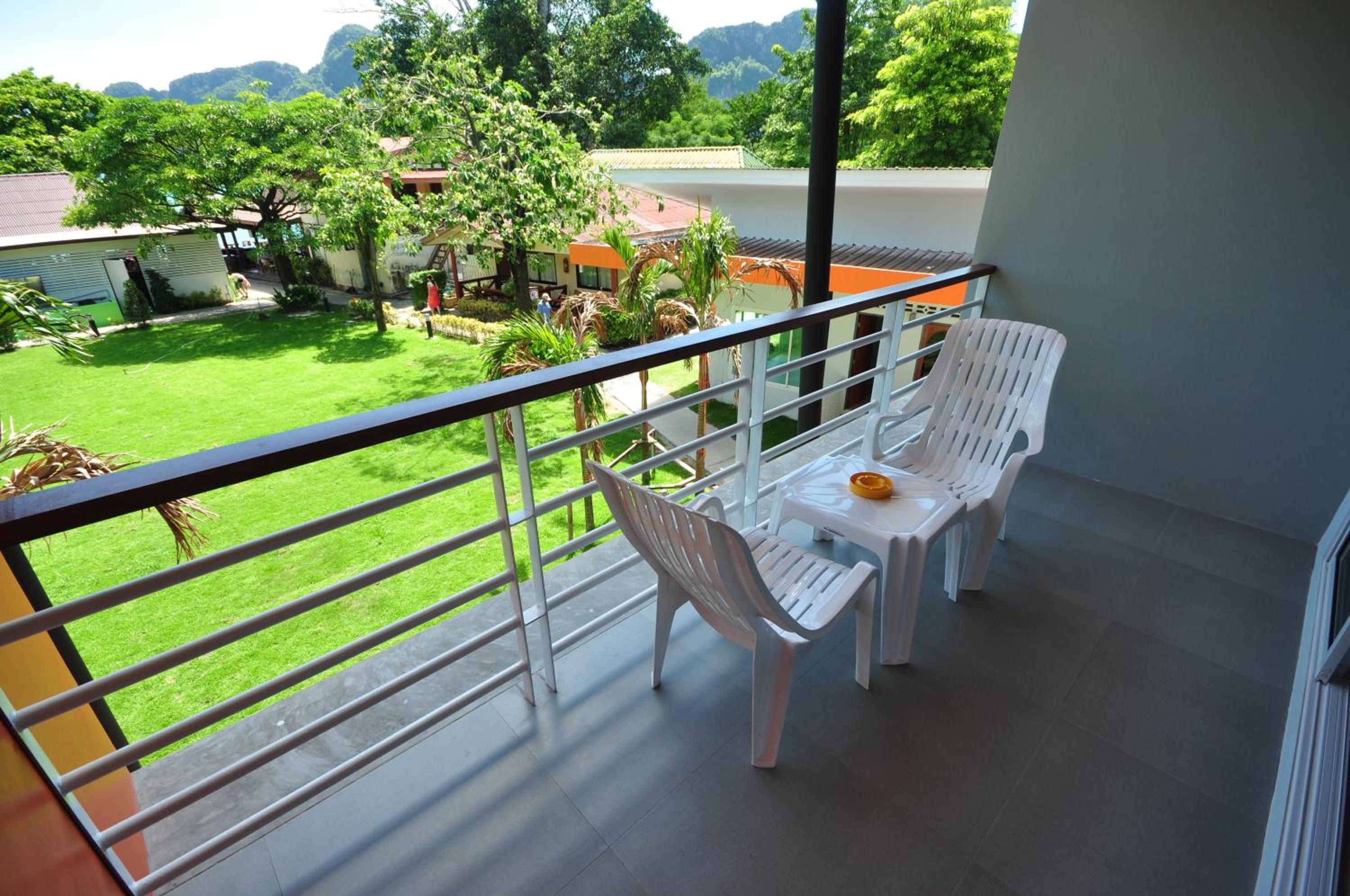 Phi Phi Rimlay Resort
