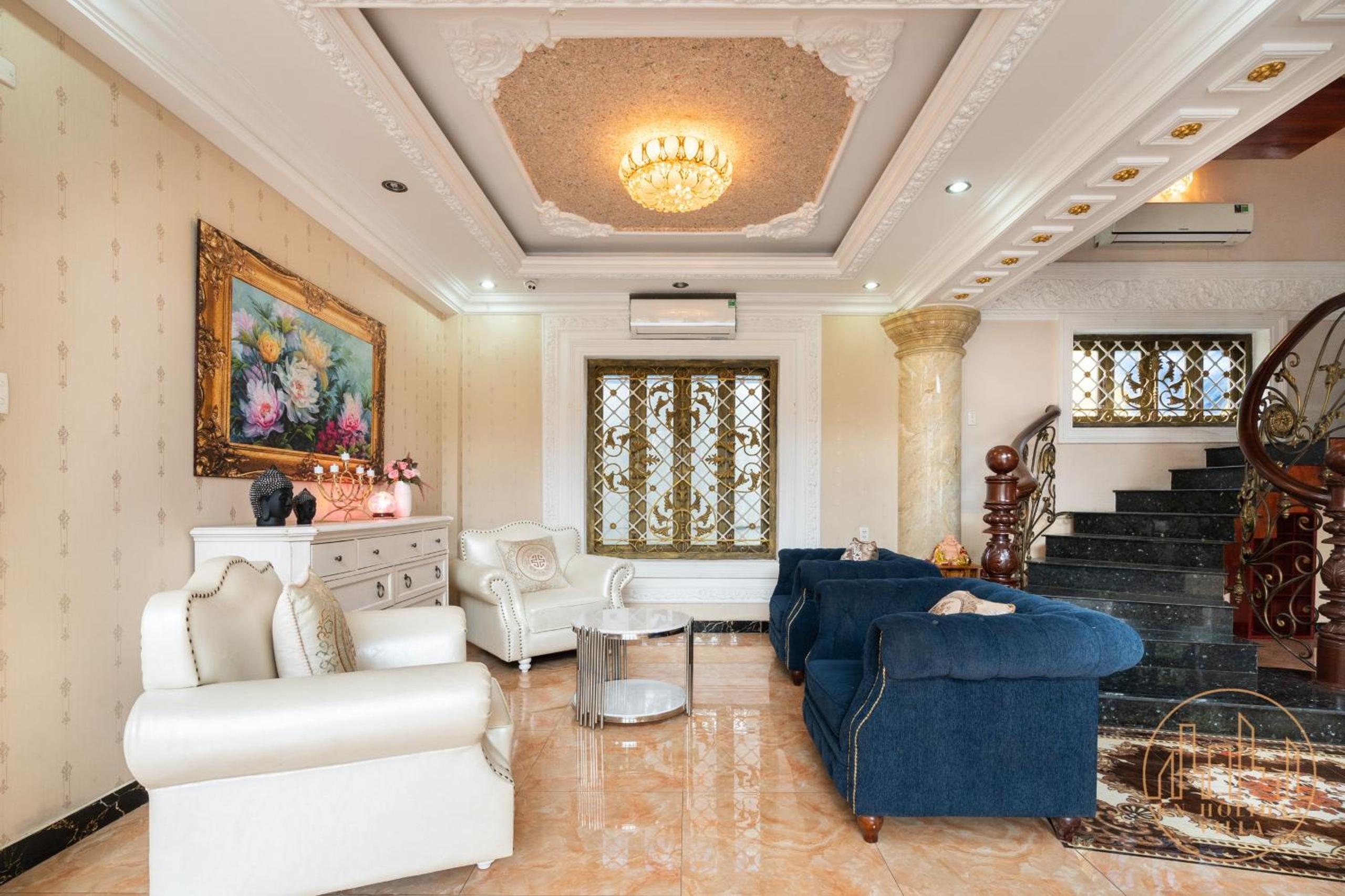 KN Palace - Venuestay