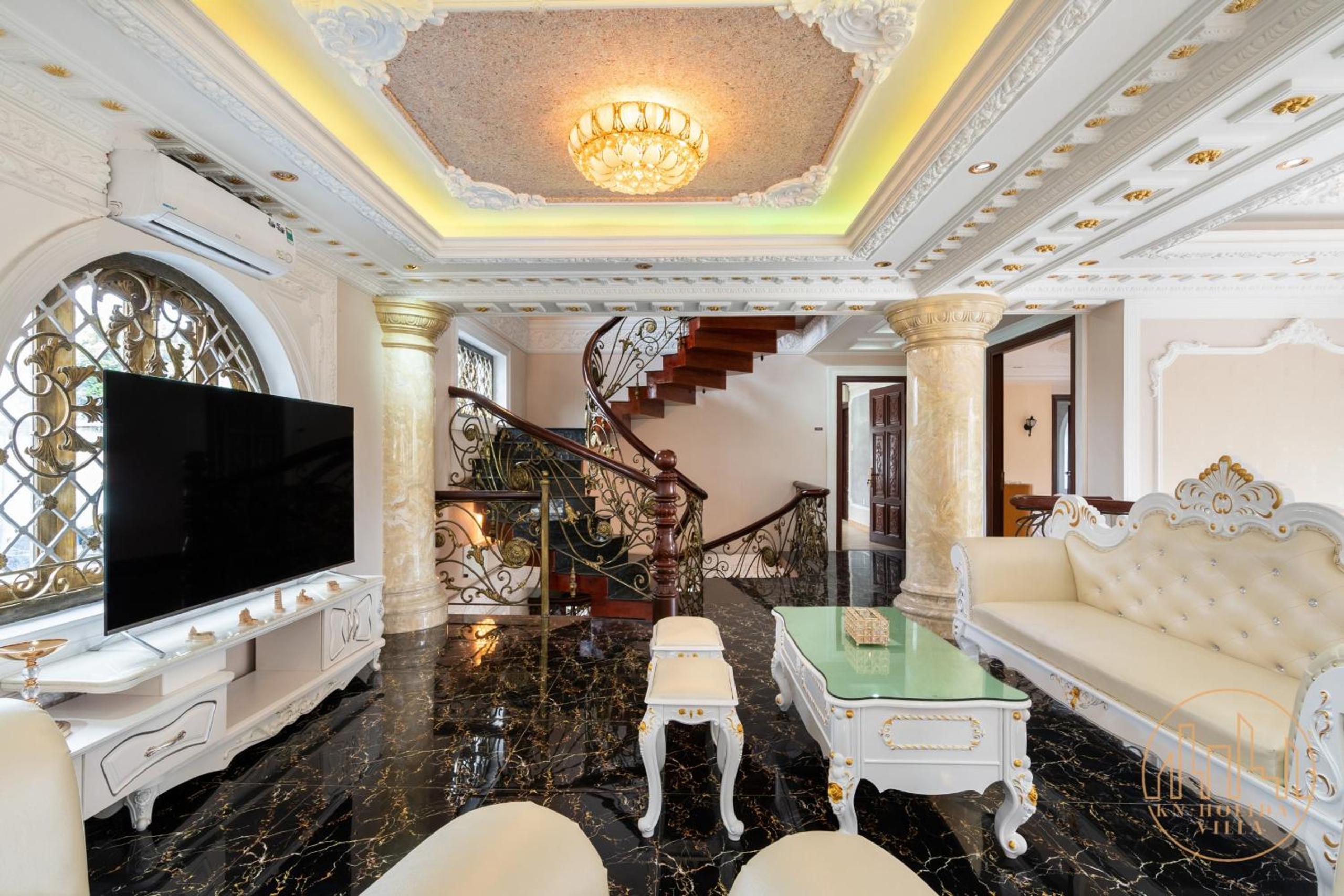 KN Palace - Venuestay
