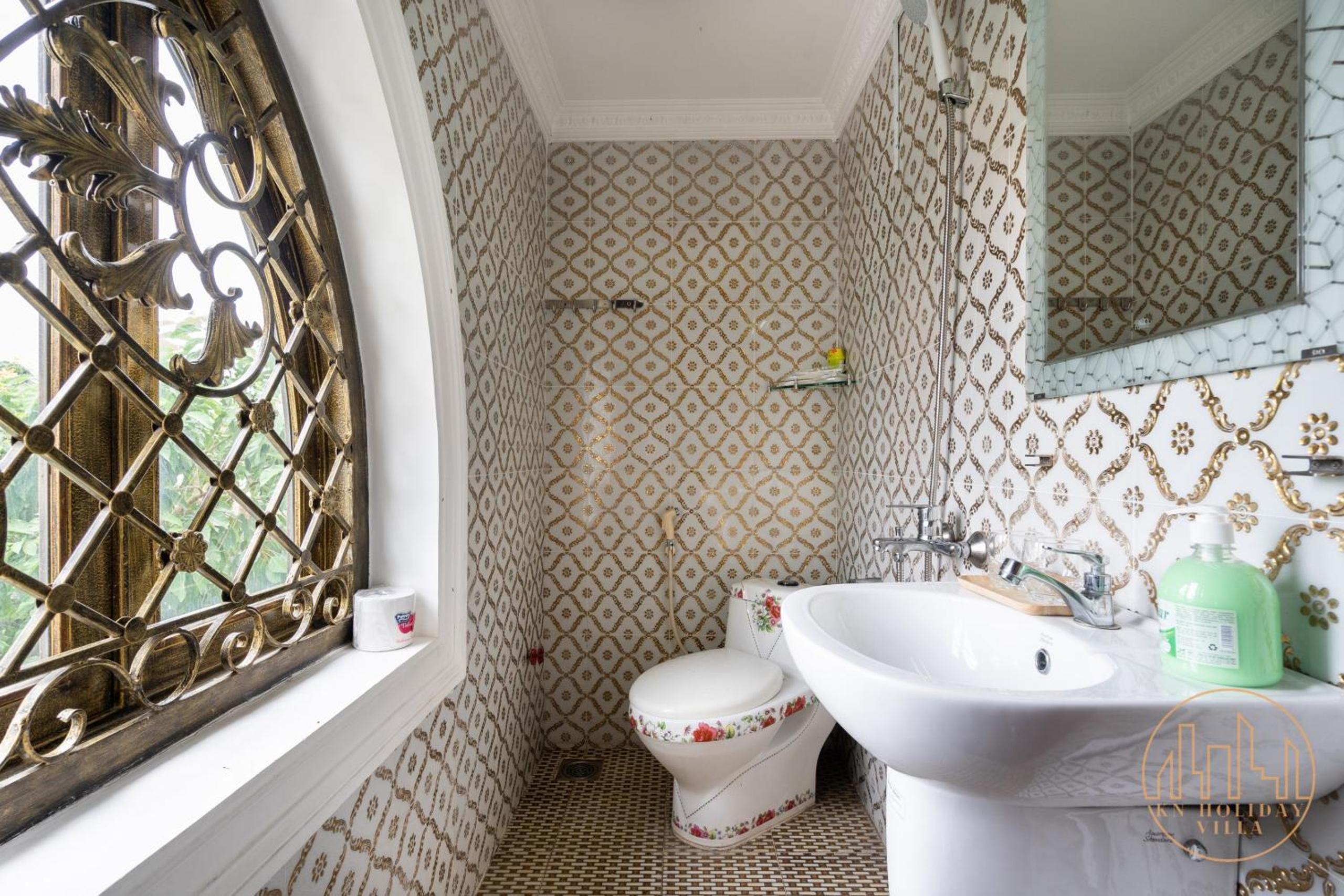 KN Palace - Venuestay
