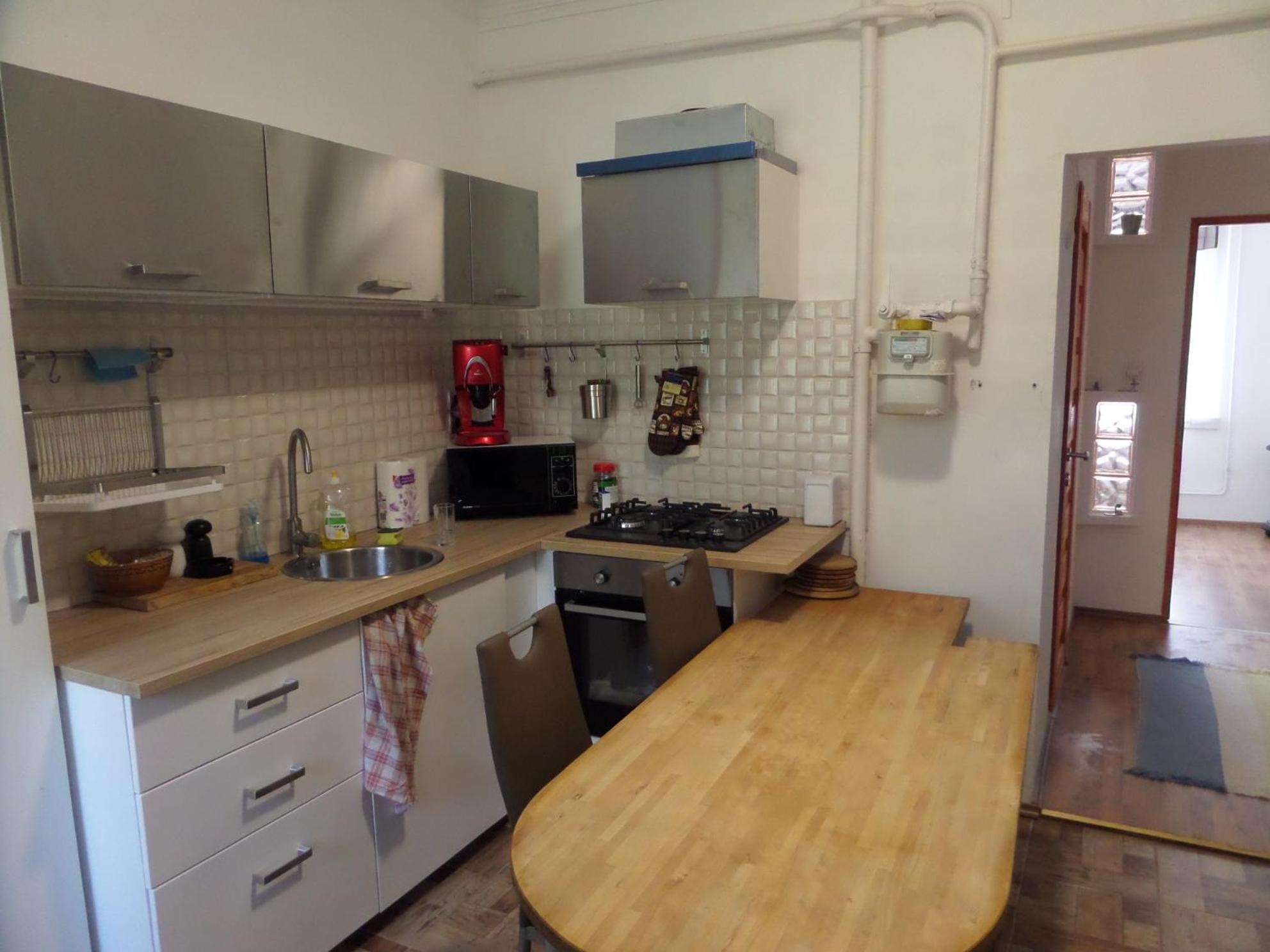 DRS apartment, fully renovated flat view 3