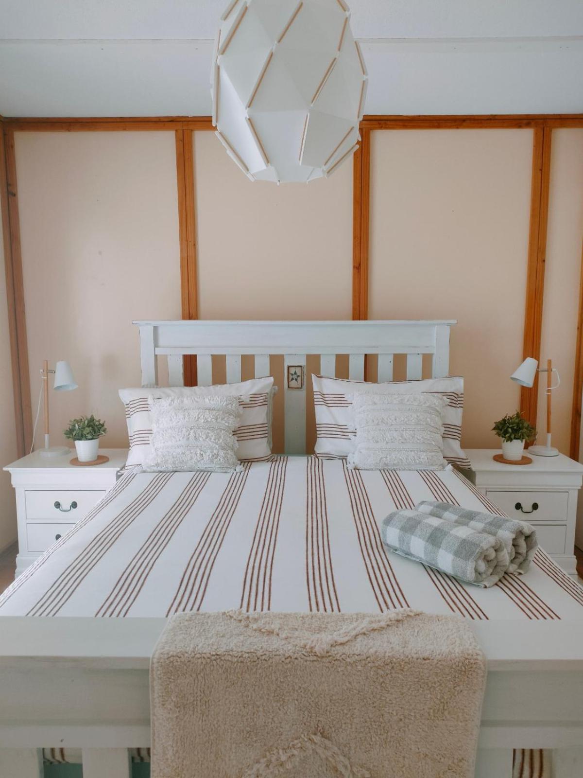 Yanchep Seaside Cottage