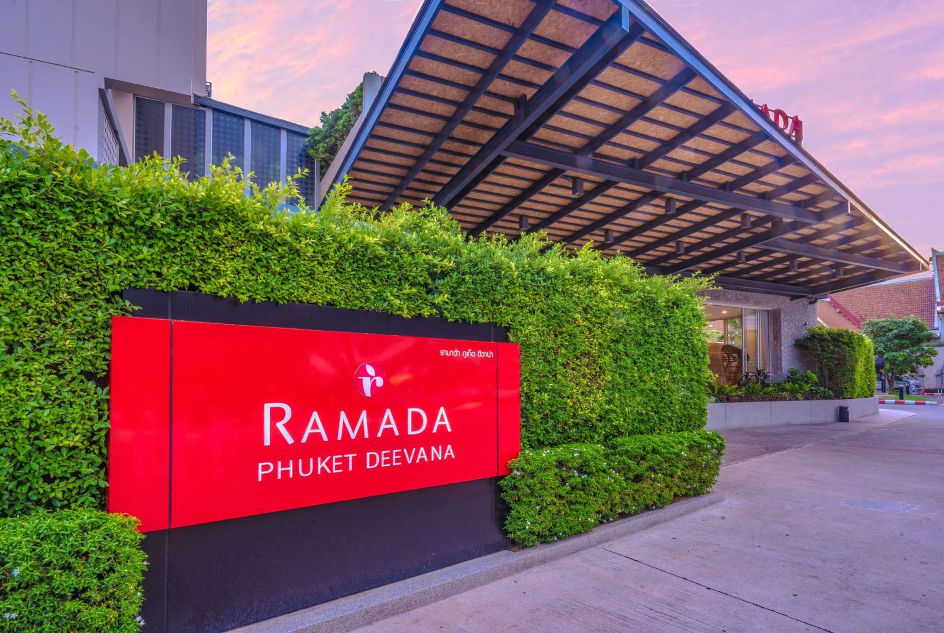 Hotel Ramada by Wyndham Phuket Deevana - Image 1