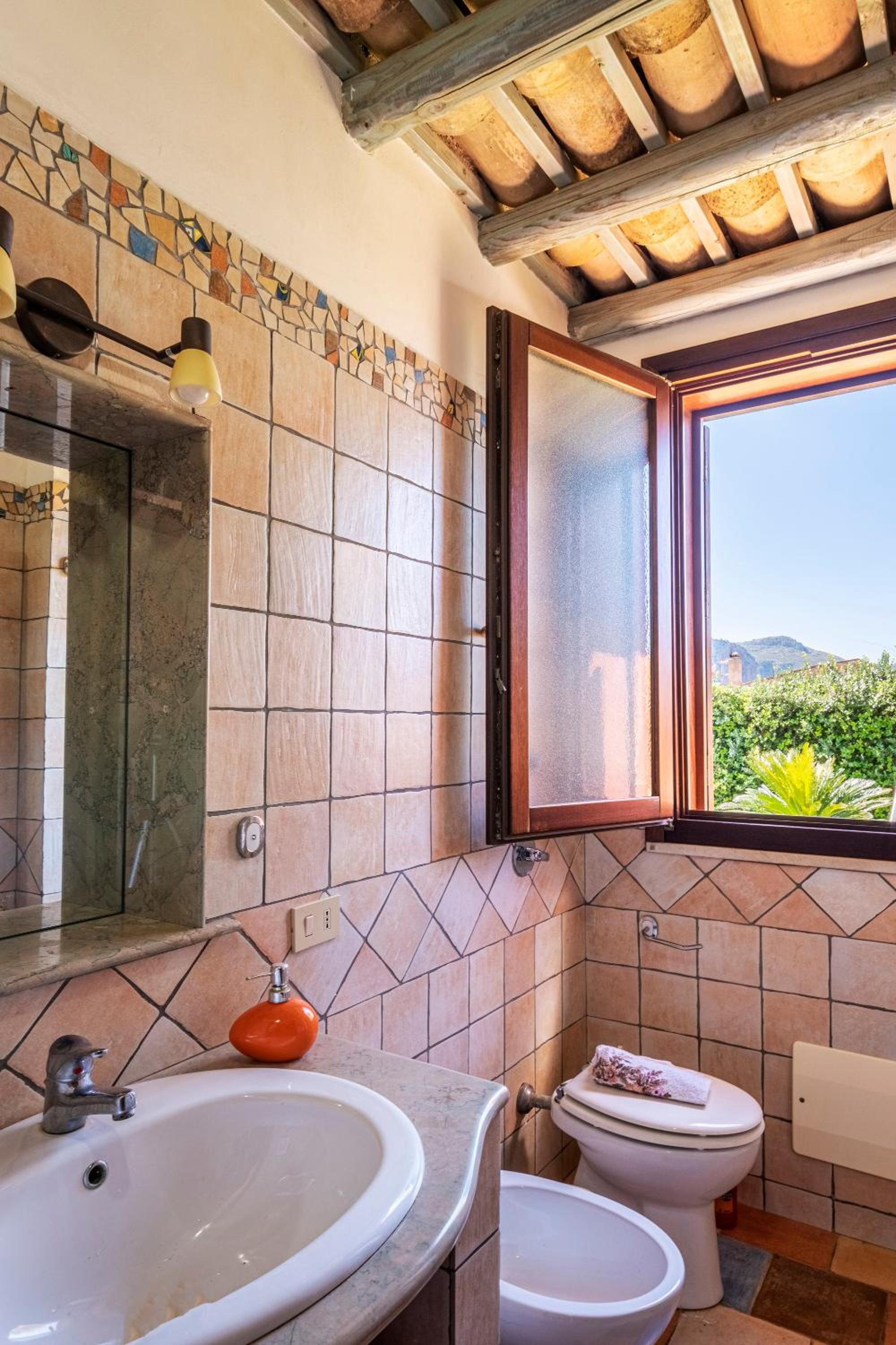 Villa Mafaradda a pochi passi dal Mare