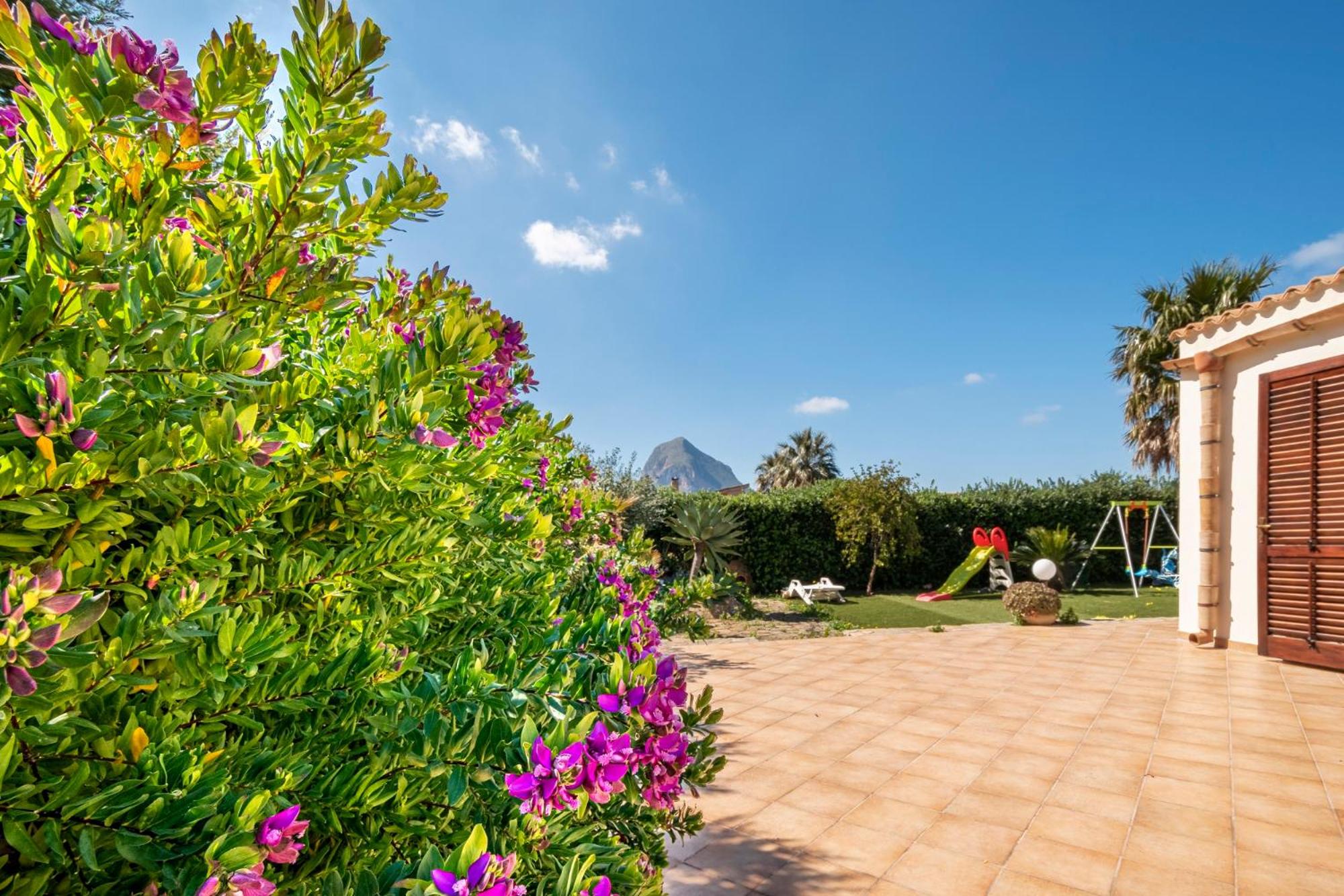 Villa Mafaradda a pochi passi dal Mare