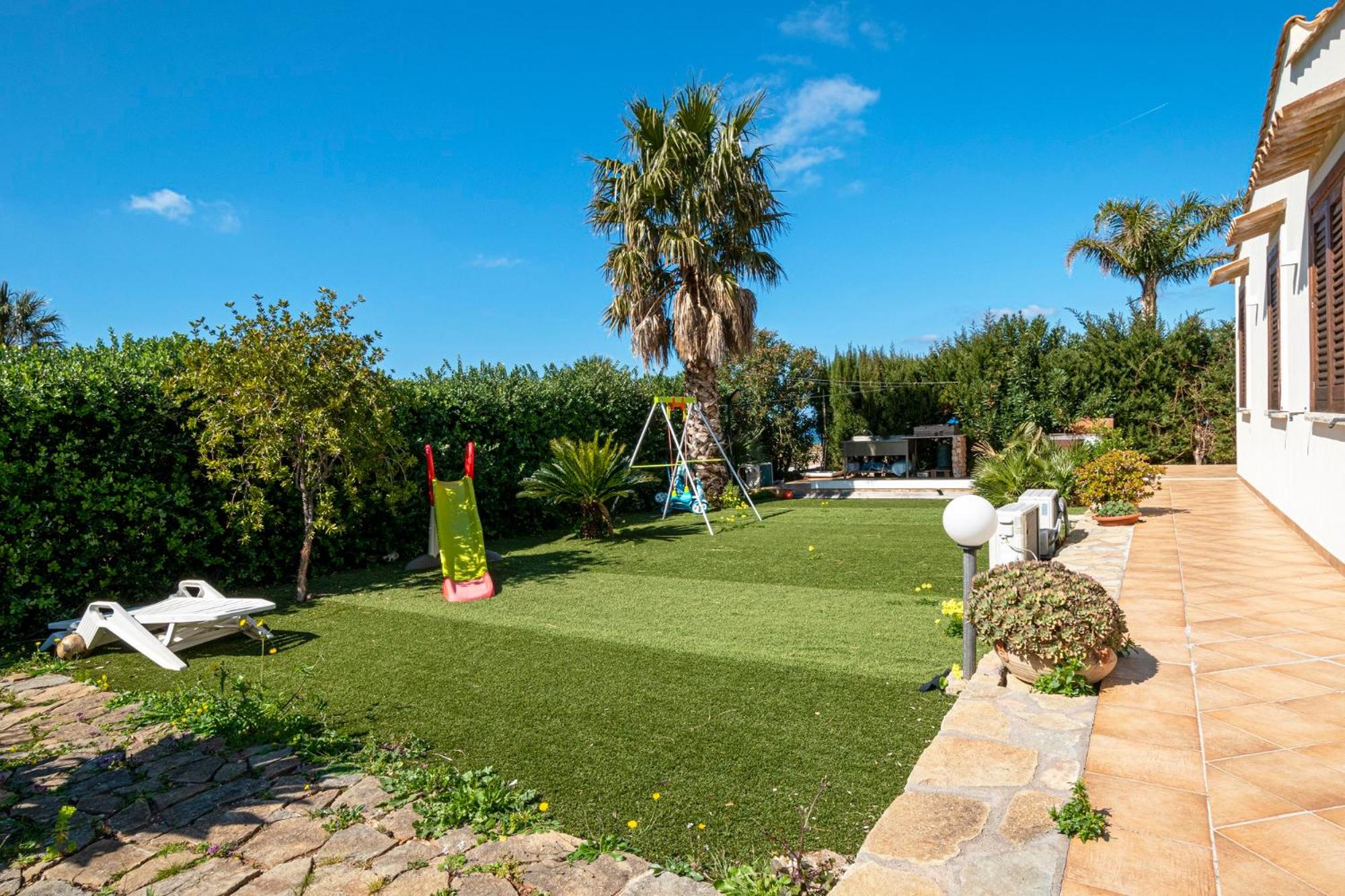 Villa Mafaradda a pochi passi dal Mare