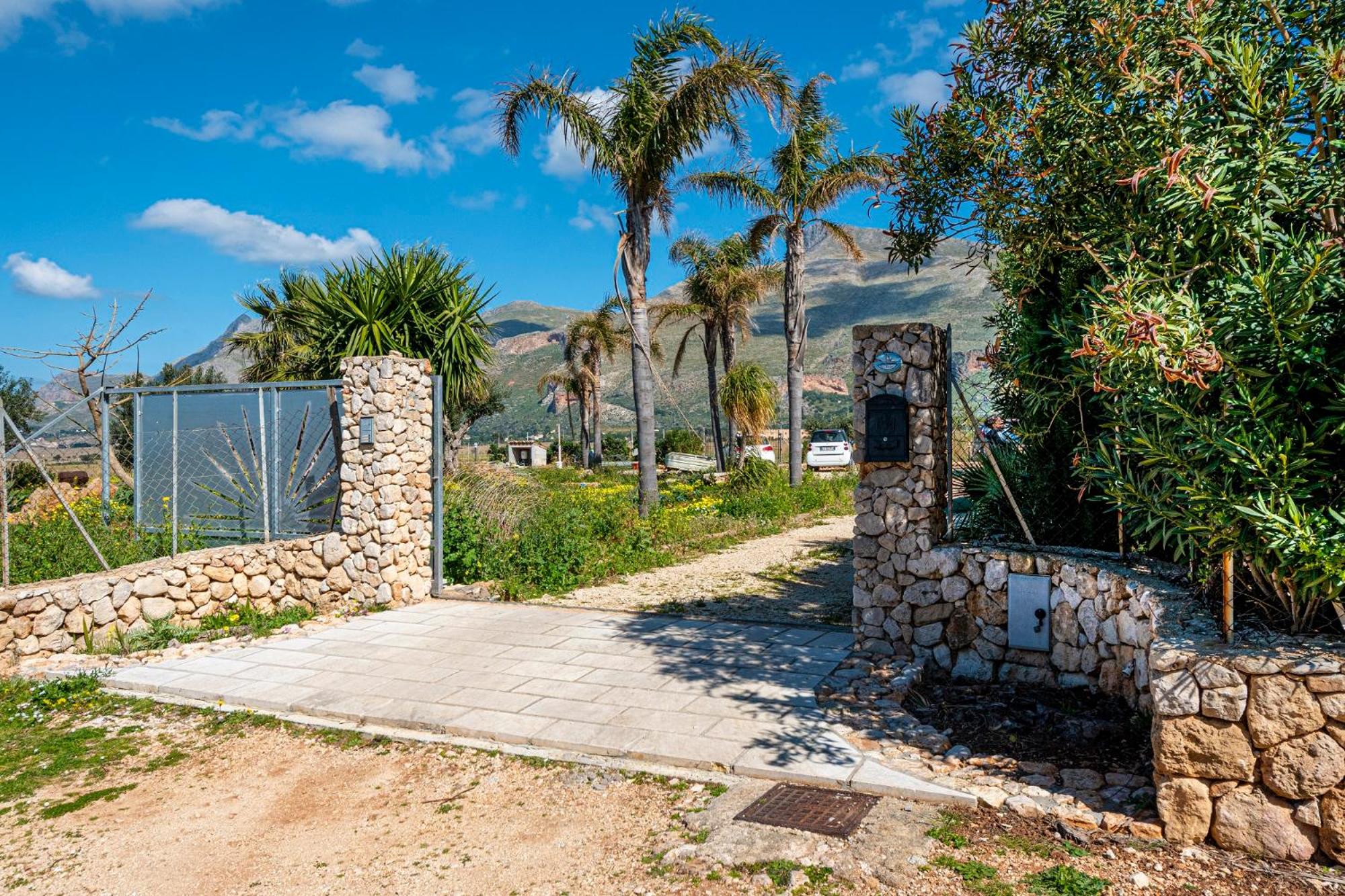 Villa Mafaradda a pochi passi dal Mare
