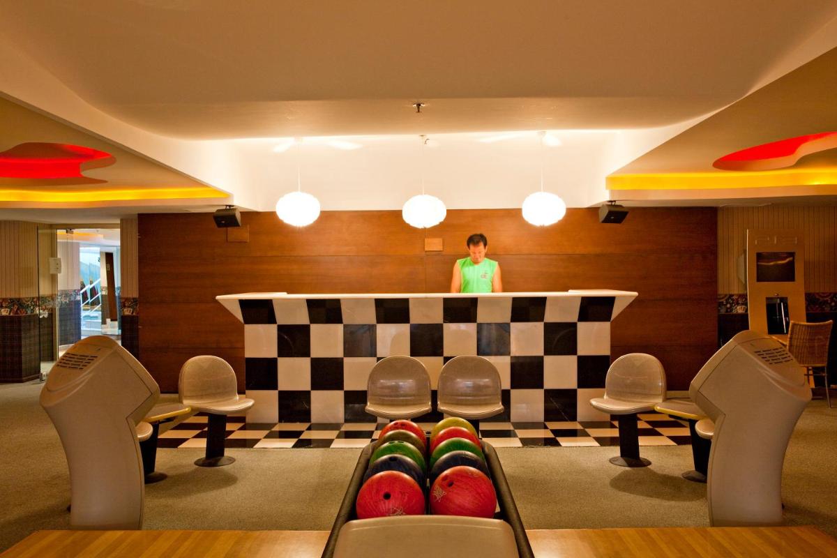 hotel reception