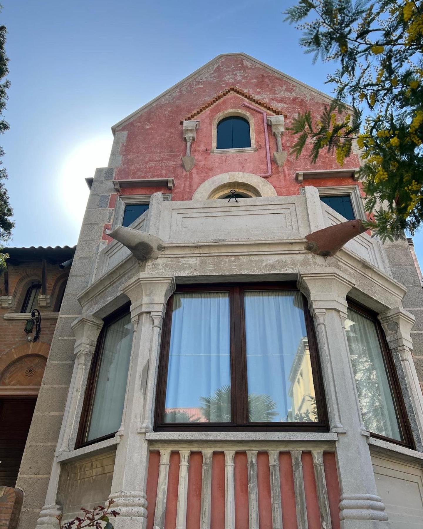 Esclusivo appartamento- 6 persone in Villa Liberty view 2