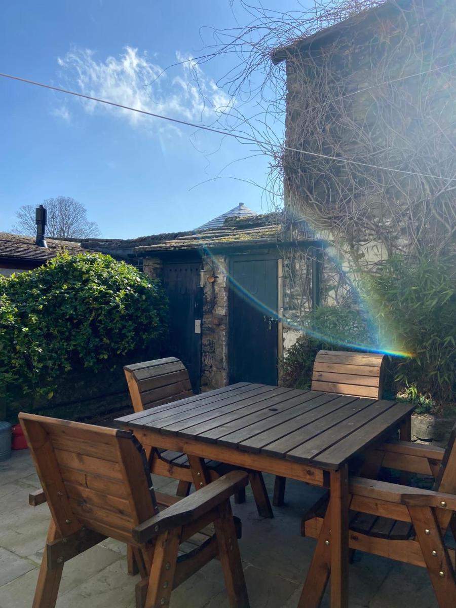 Vale Cottage view 5