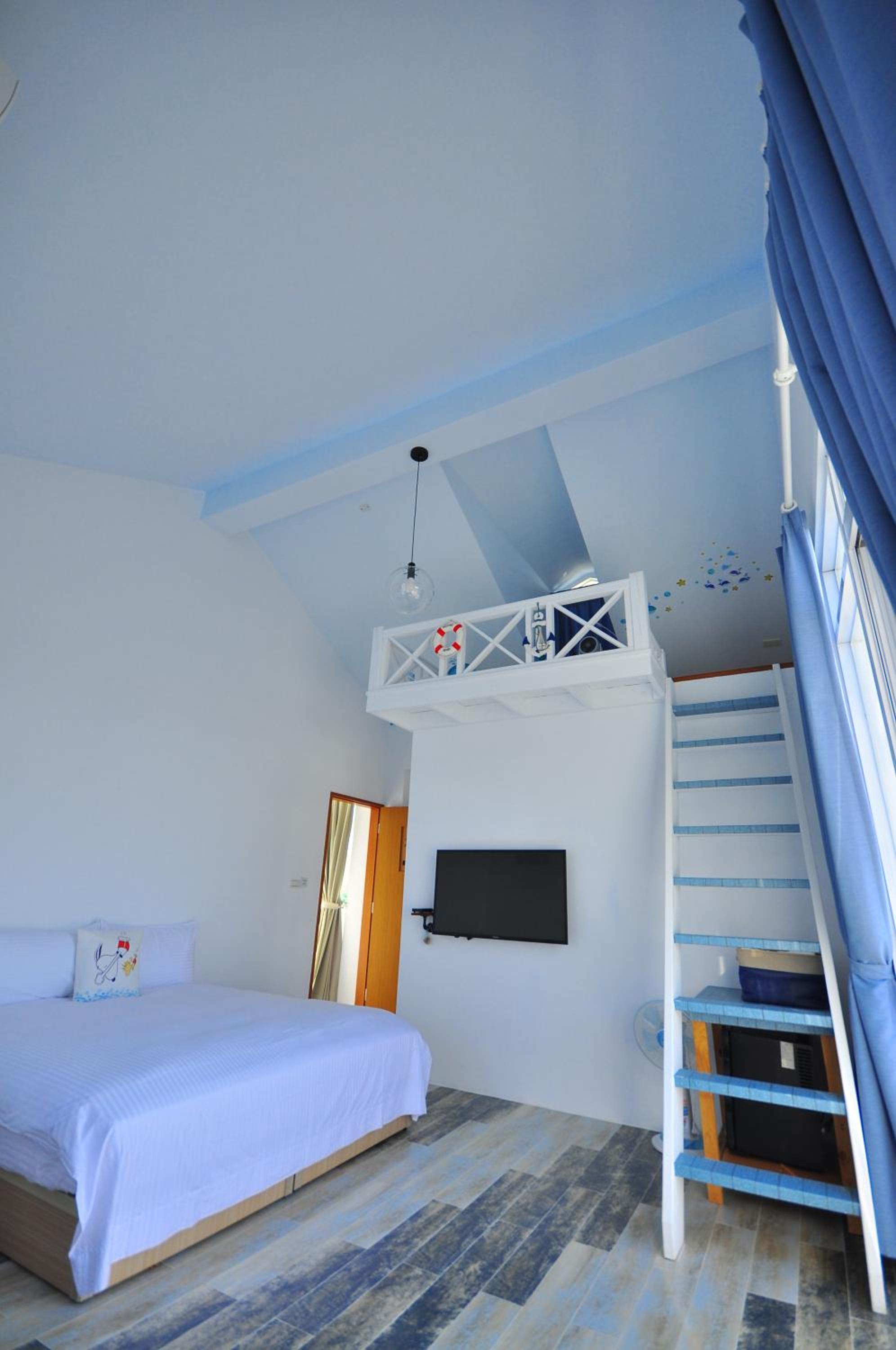 Photo 41