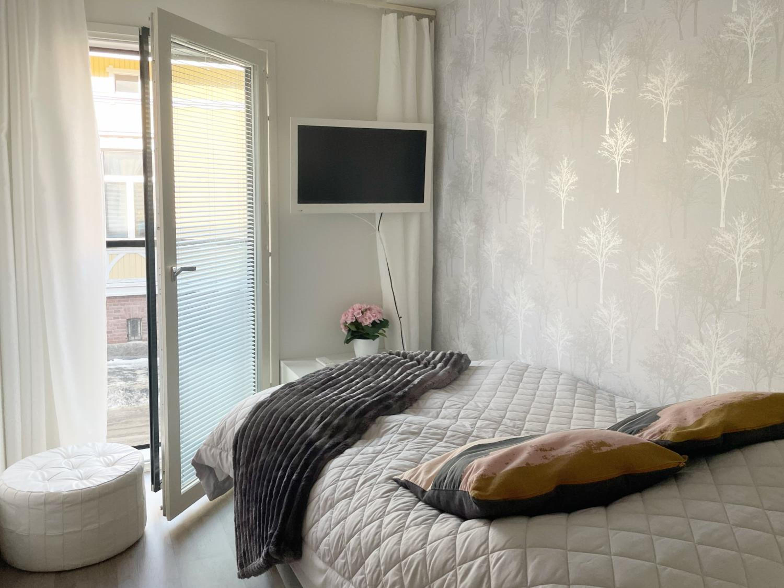 Modern 1 bedroom apartment in Central Kuopio view 3