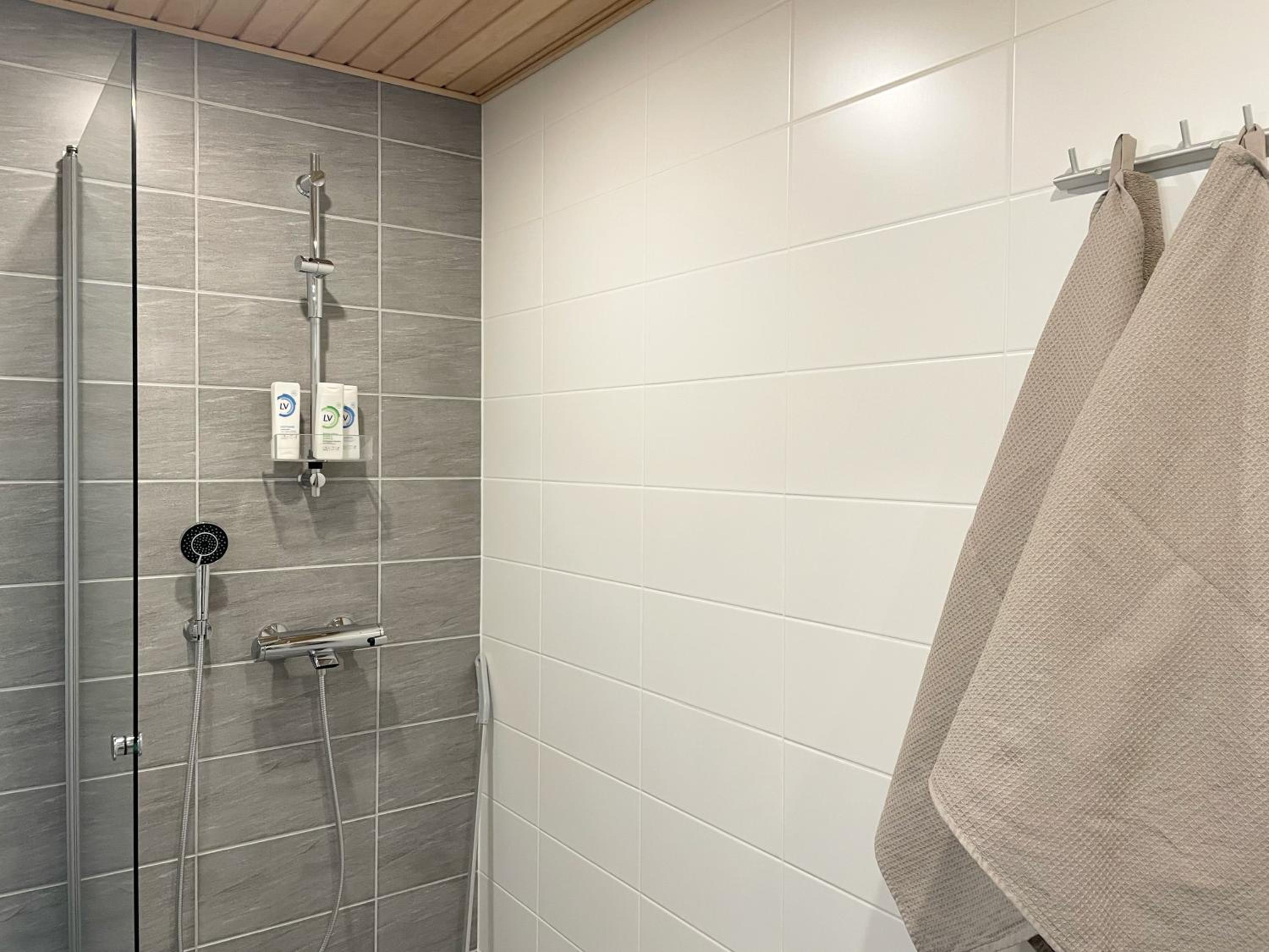 Modern 1 bedroom apartment in Central Kuopio view 5