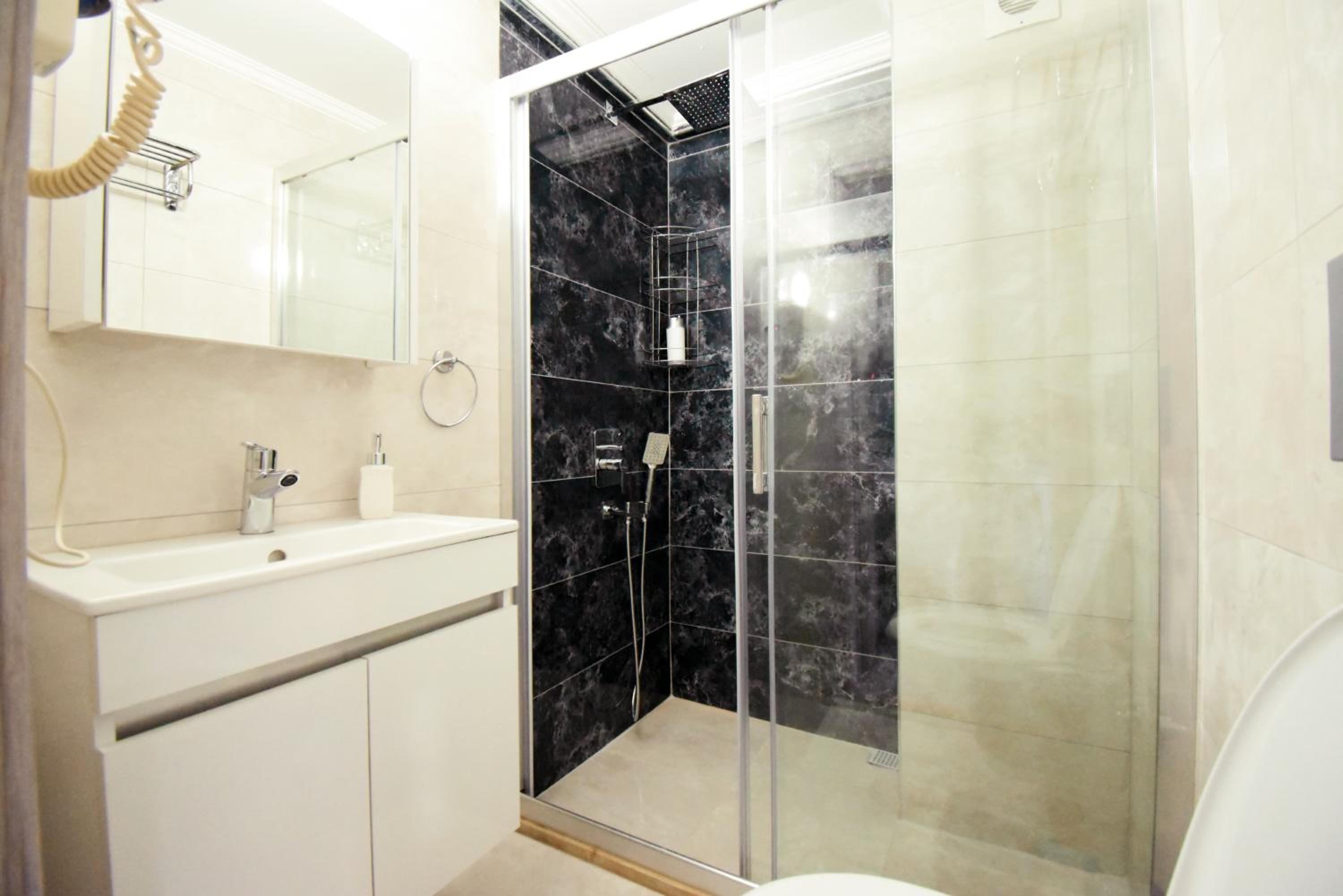 Eroglu City Oteli - Image 21