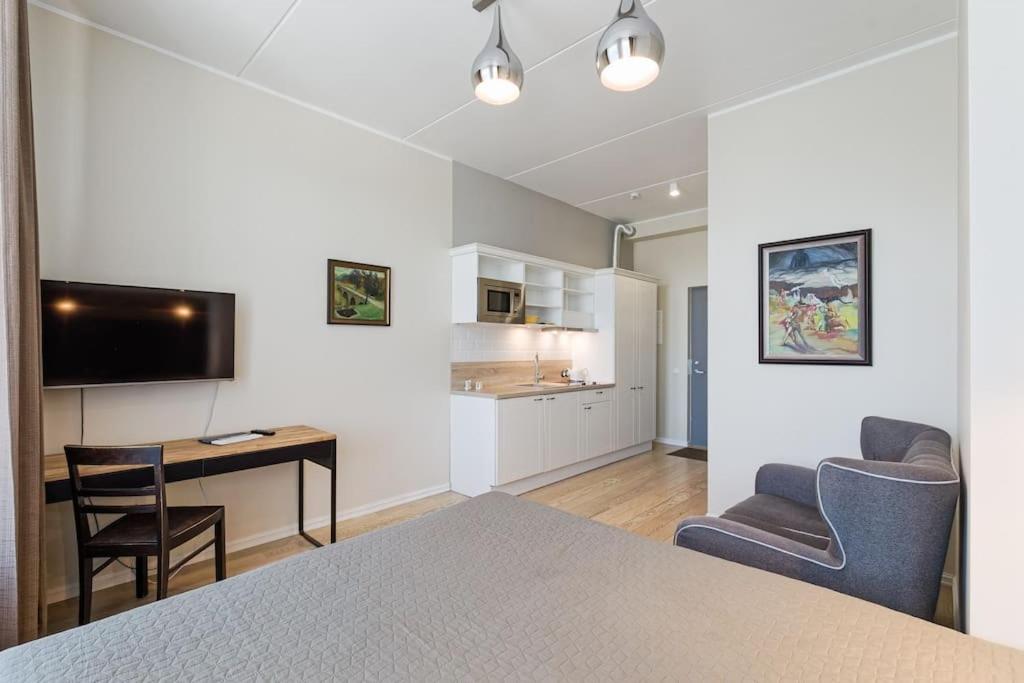 Stylish City Center Studio, Next to the Old Town view 2