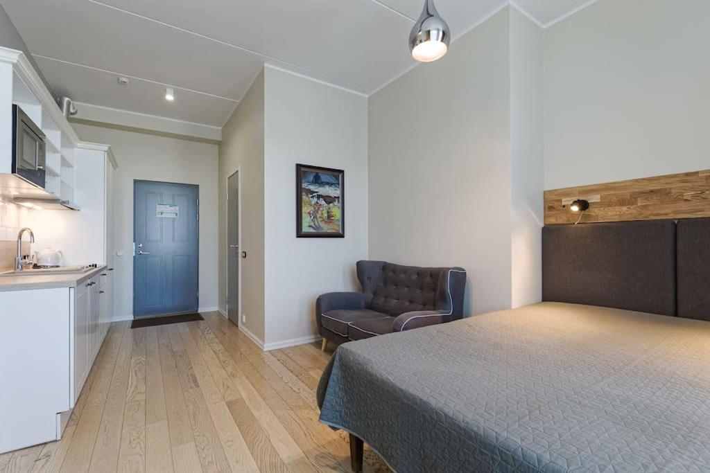Stylish City Center Studio, Next to the Old Town view 4