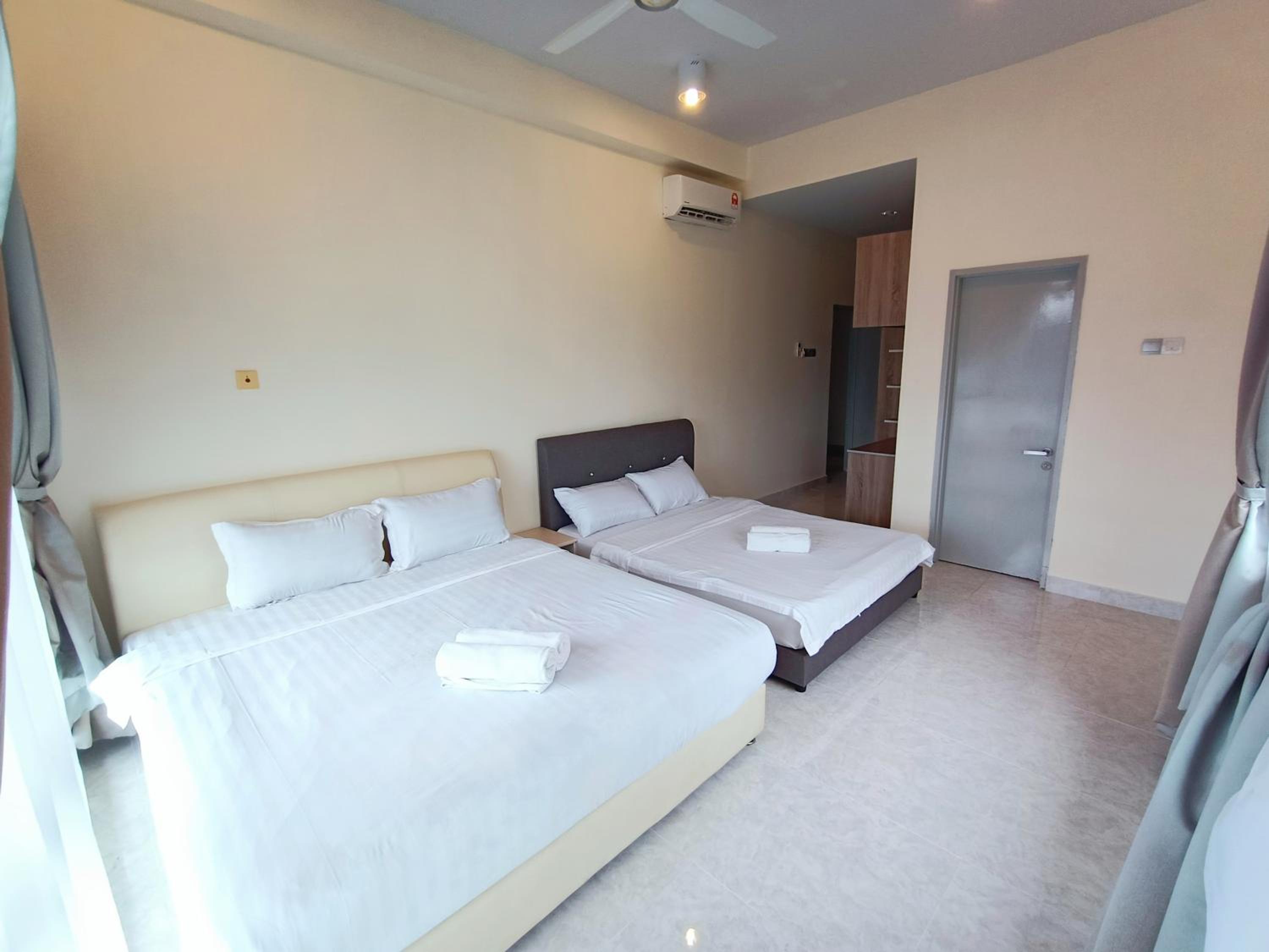 Sunrise Deluxe Suite Imago Loft B 3 bedrooms side seaview above Imago Shopping Mall photo 8