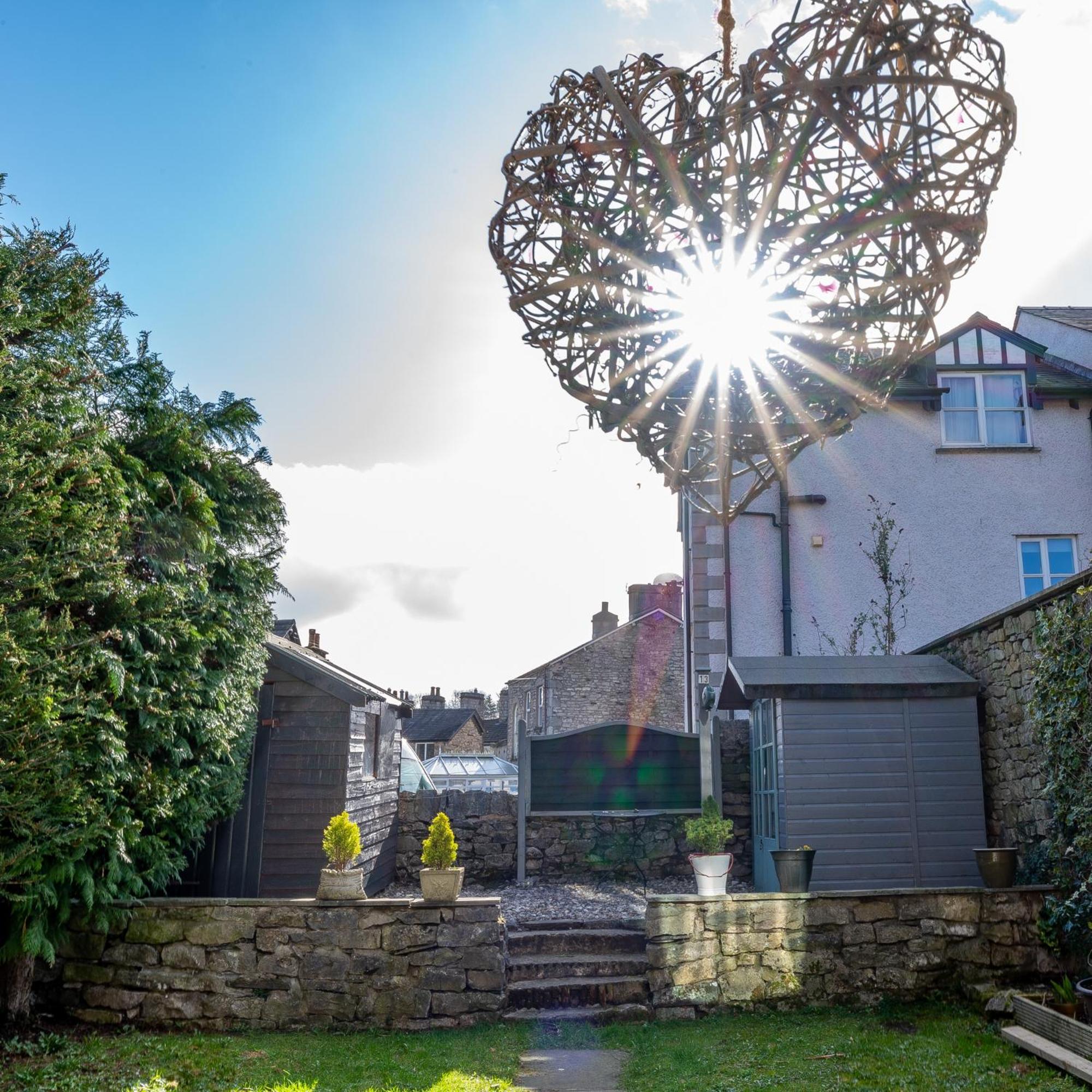Quirky Kendal Cottage view 4