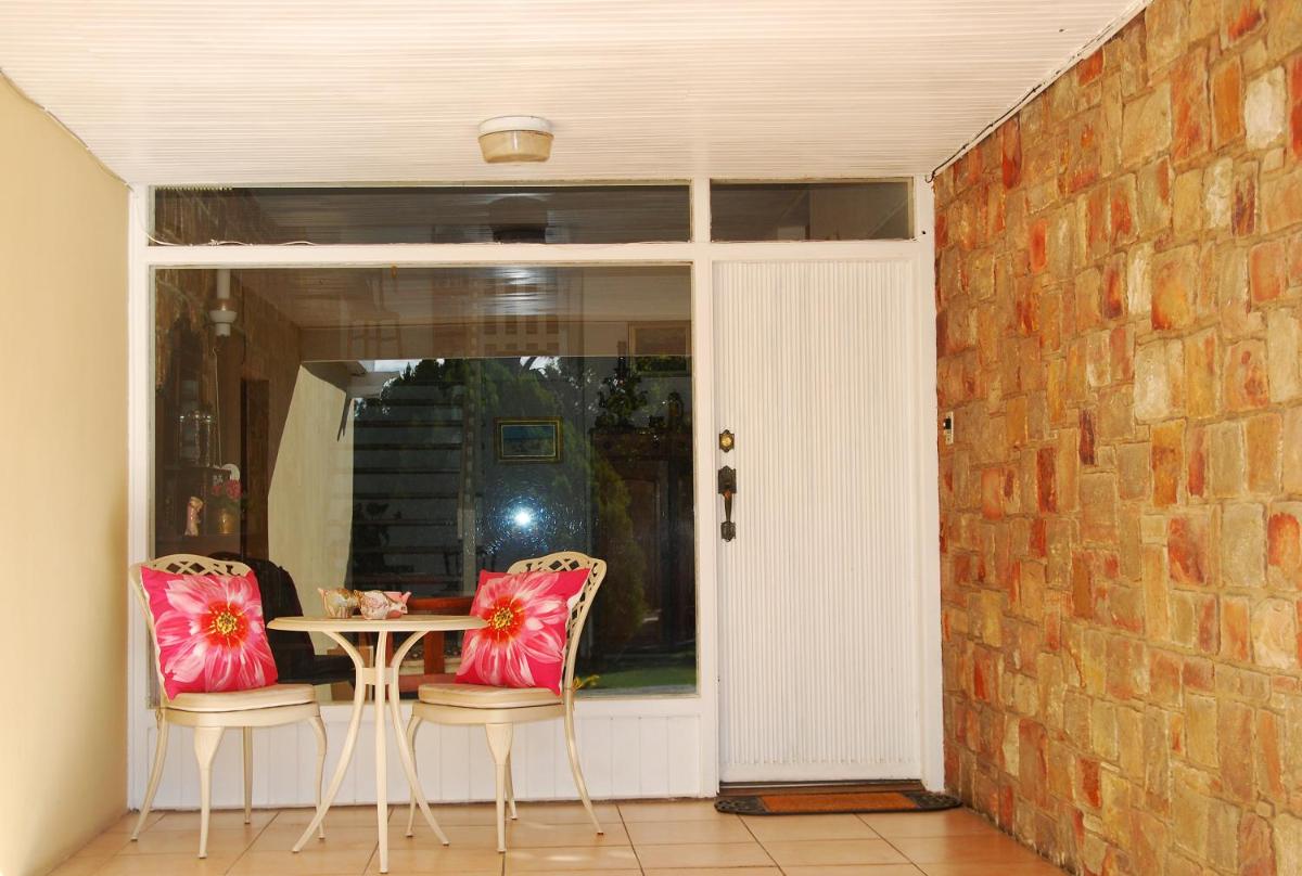 Port Elizabeth Guest House