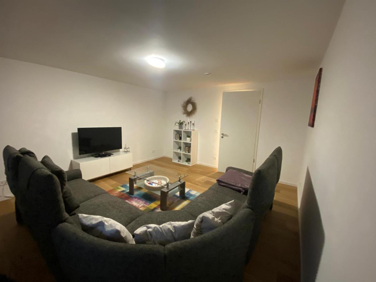 City West Studios en Stuttgart — hotel room