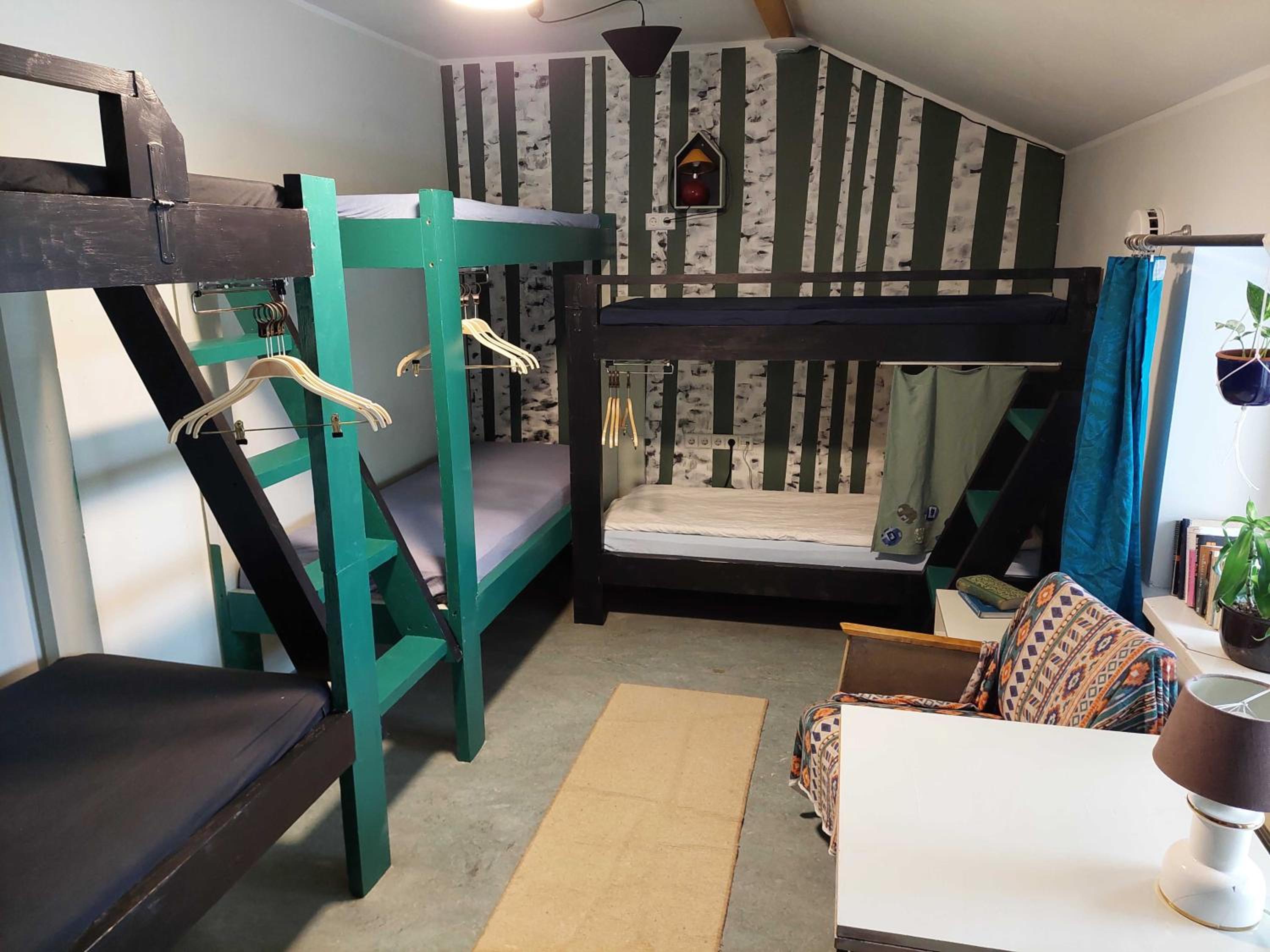 Looming Hostel