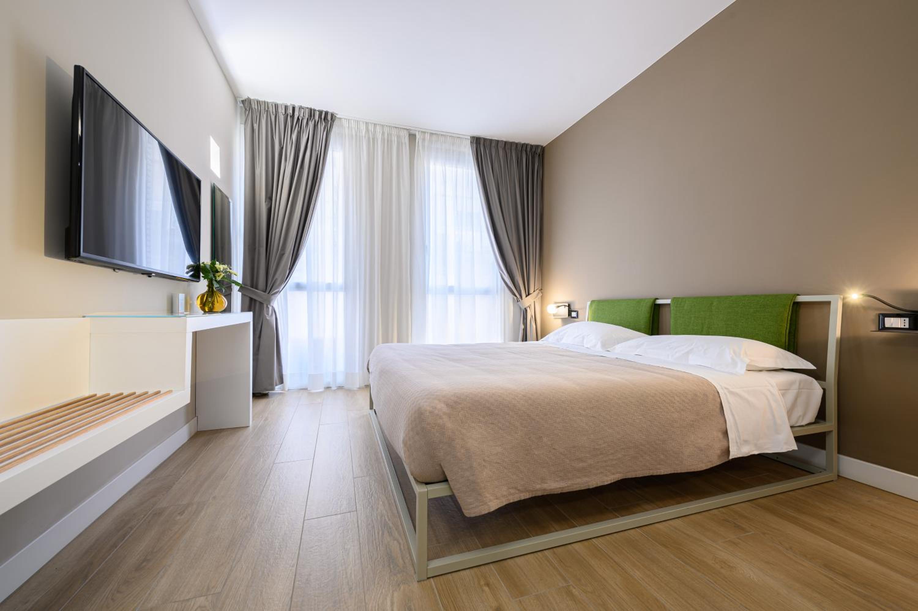 Alma Suites