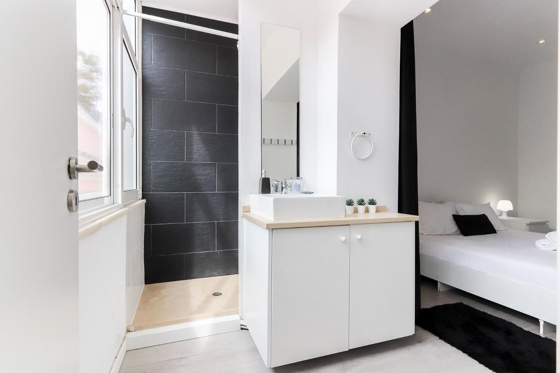 Downtown Lisbon Palma Suites by Hosty photo 3
