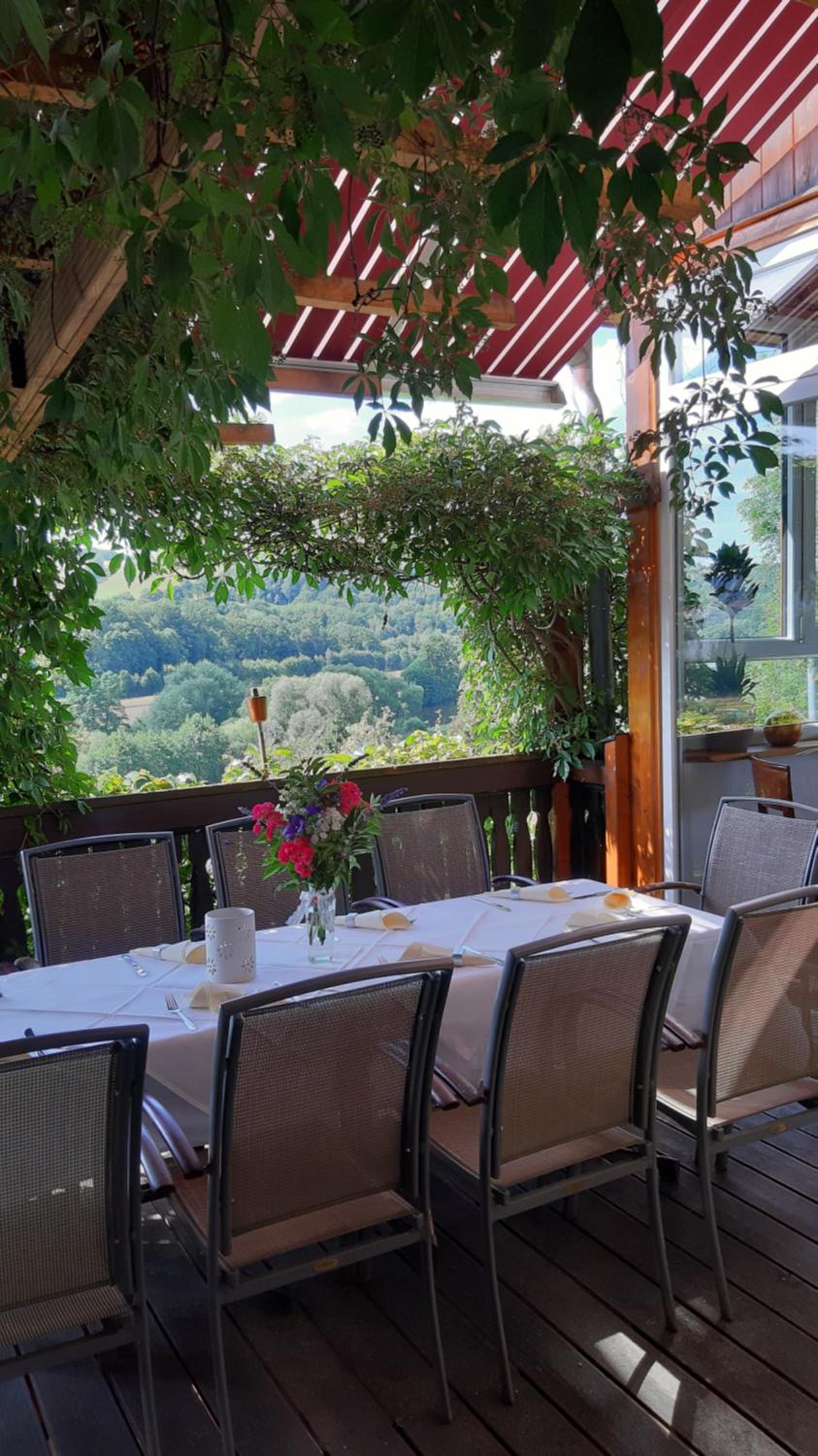 Restaurant & Hotel Zur Falkenhöhe