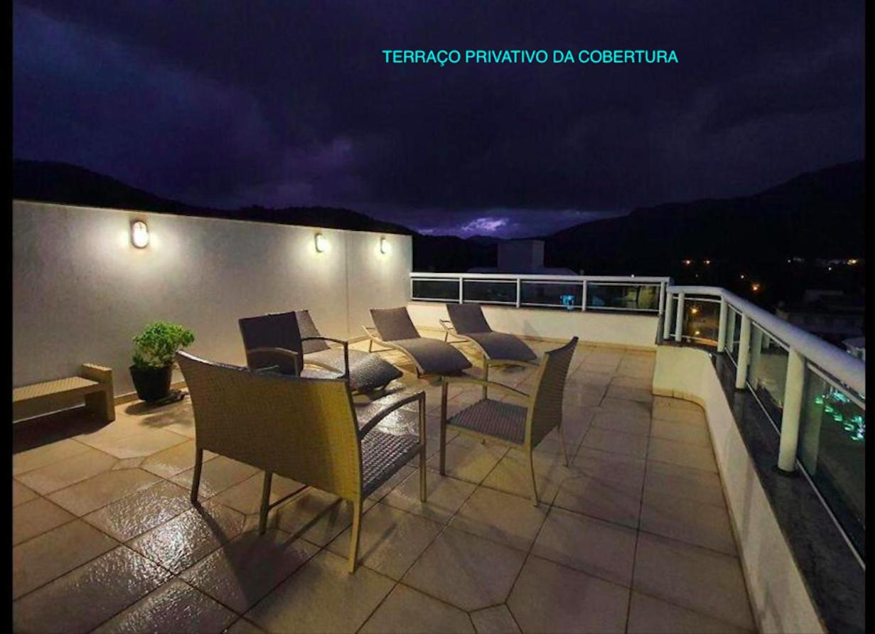 Apartamento Cobertura PALMAS DO ARVOREDO para 7 pessoas a 250m do mar com terraço e vista maravilhosa