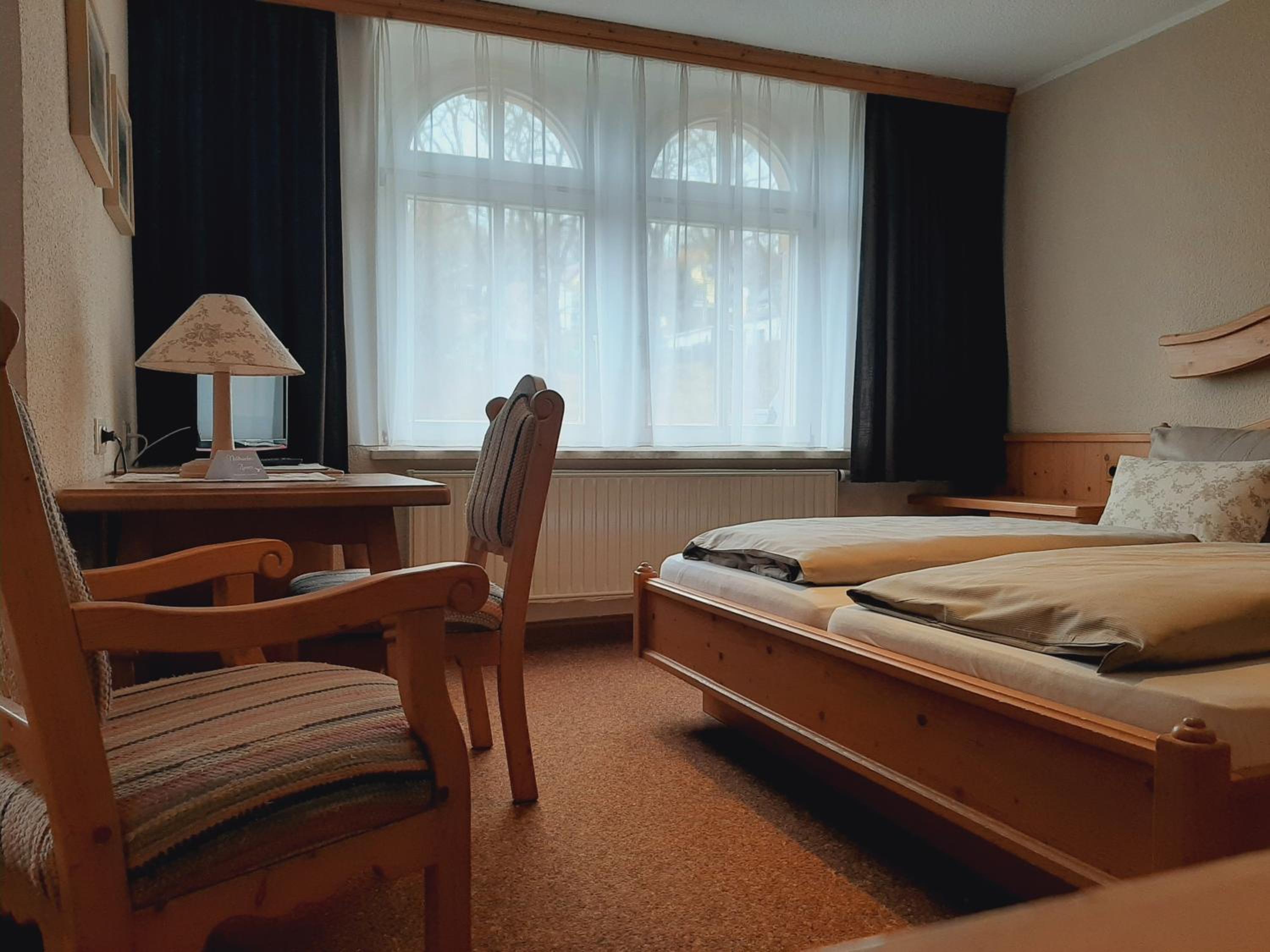 Restaurant & Hotel Zur Falkenhöhe