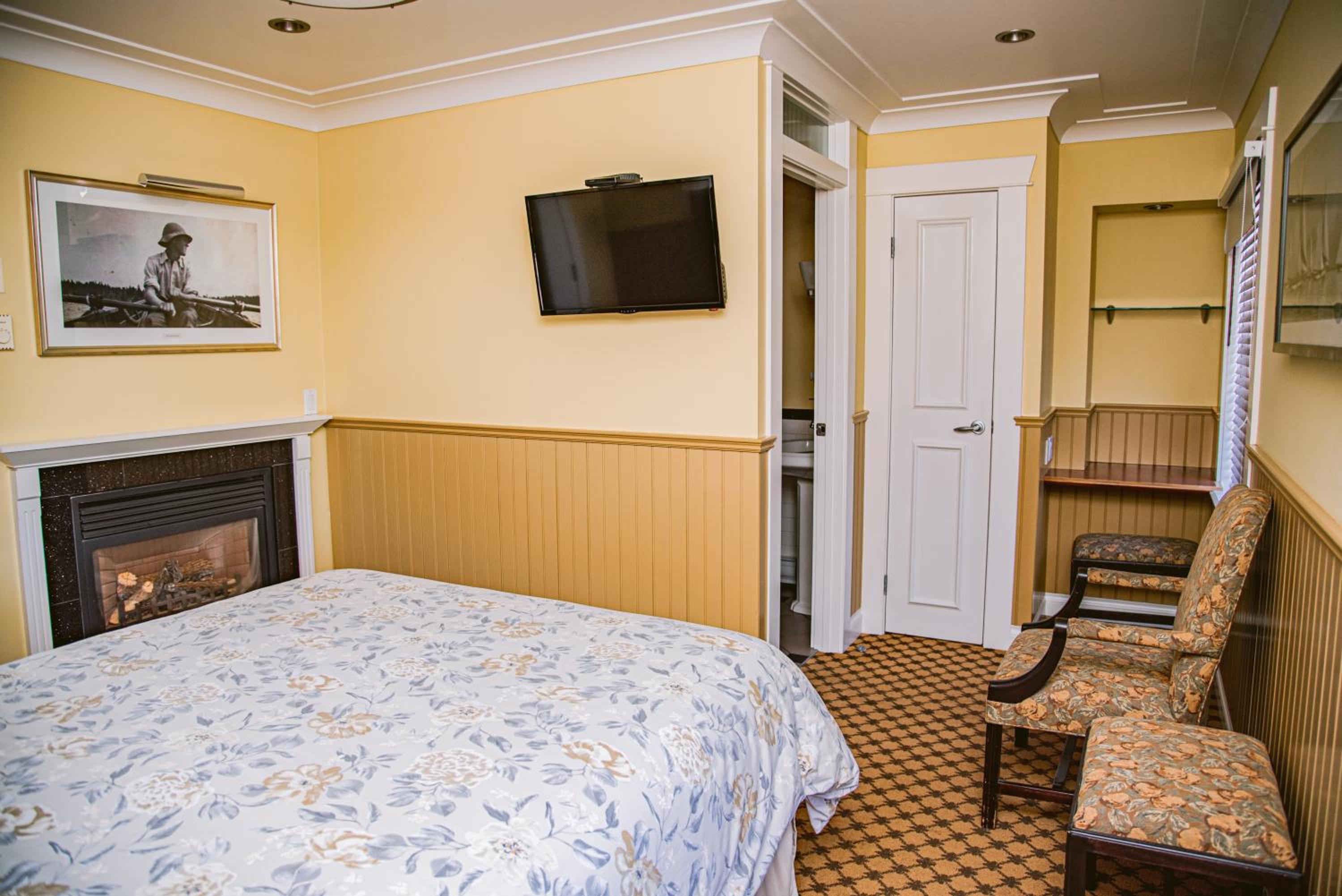 Salt Spring Inn view 5