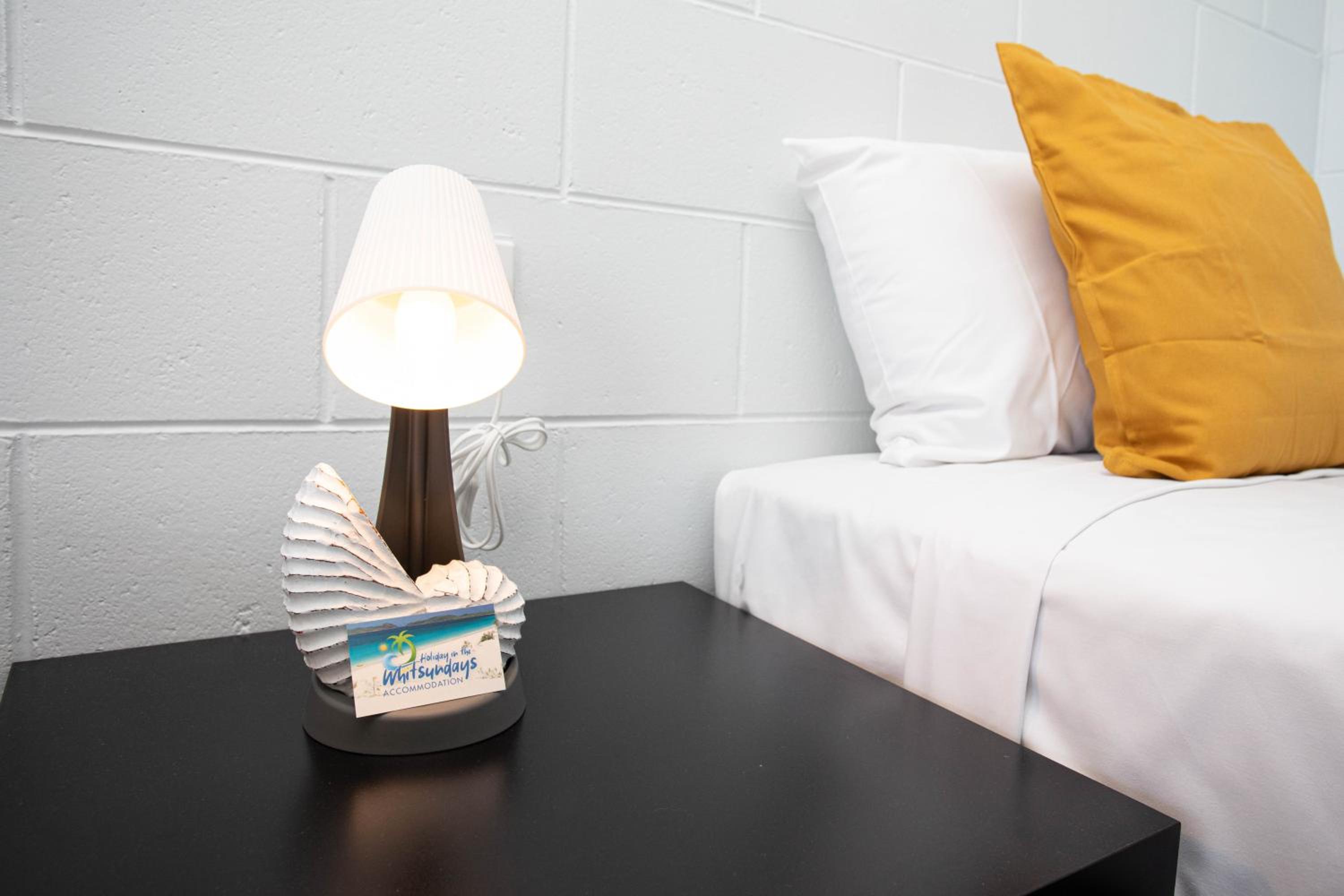 Airlie Sun & Sand Accommodation #3 KIDS STAY FREE view 4