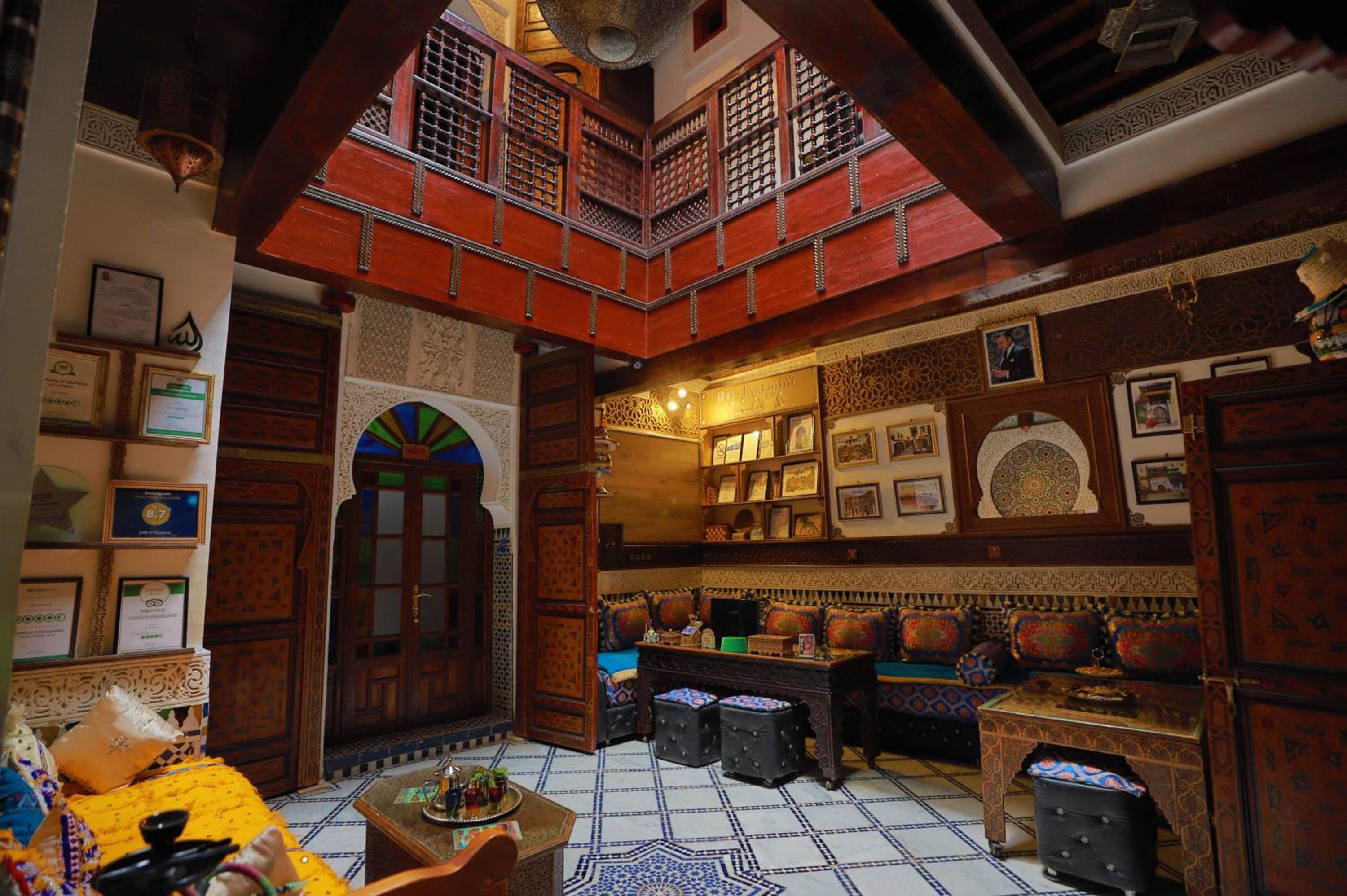 lounge