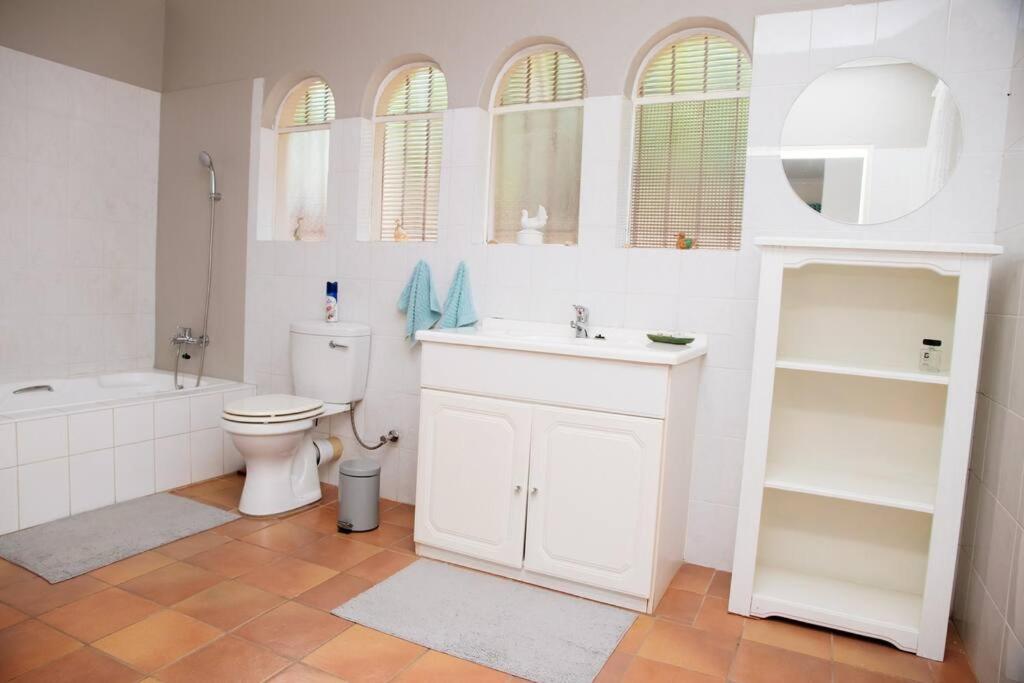 Oakdene Cottage view 5