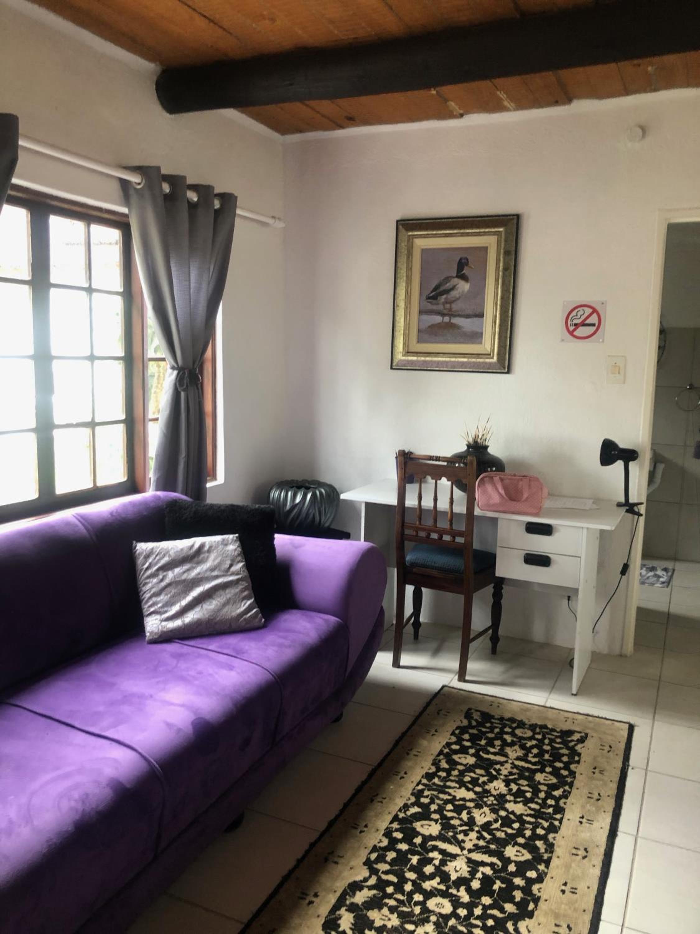 Villa Jullienne - A Home Away From Home - Unit 8 view 3