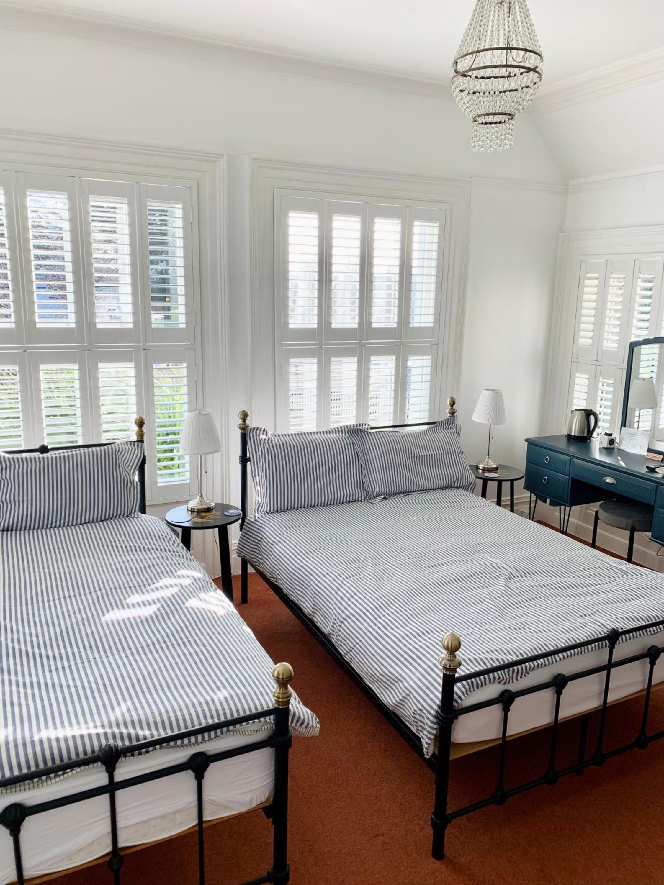 Derrin Guest House