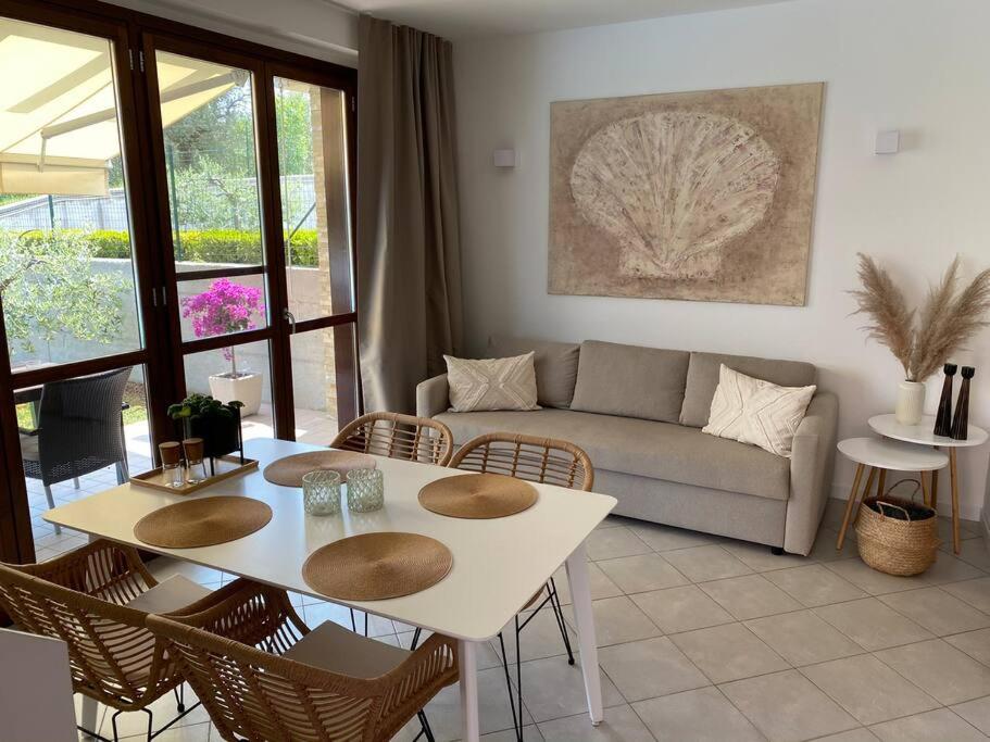 Appartamento Oliva mit Seeblick
