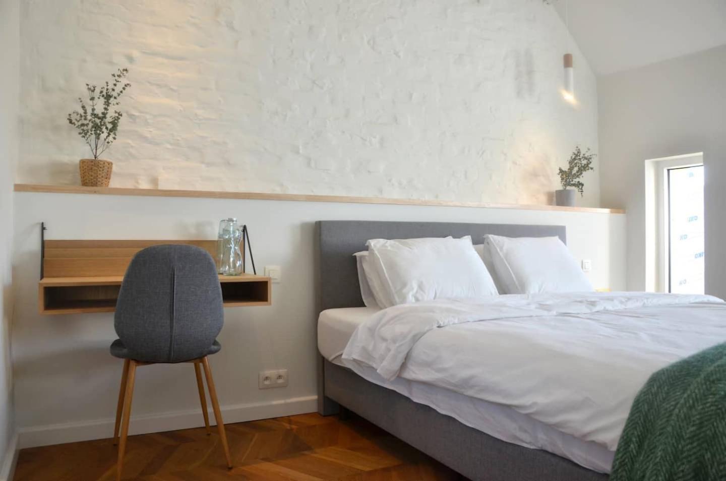 Fáilte Muur