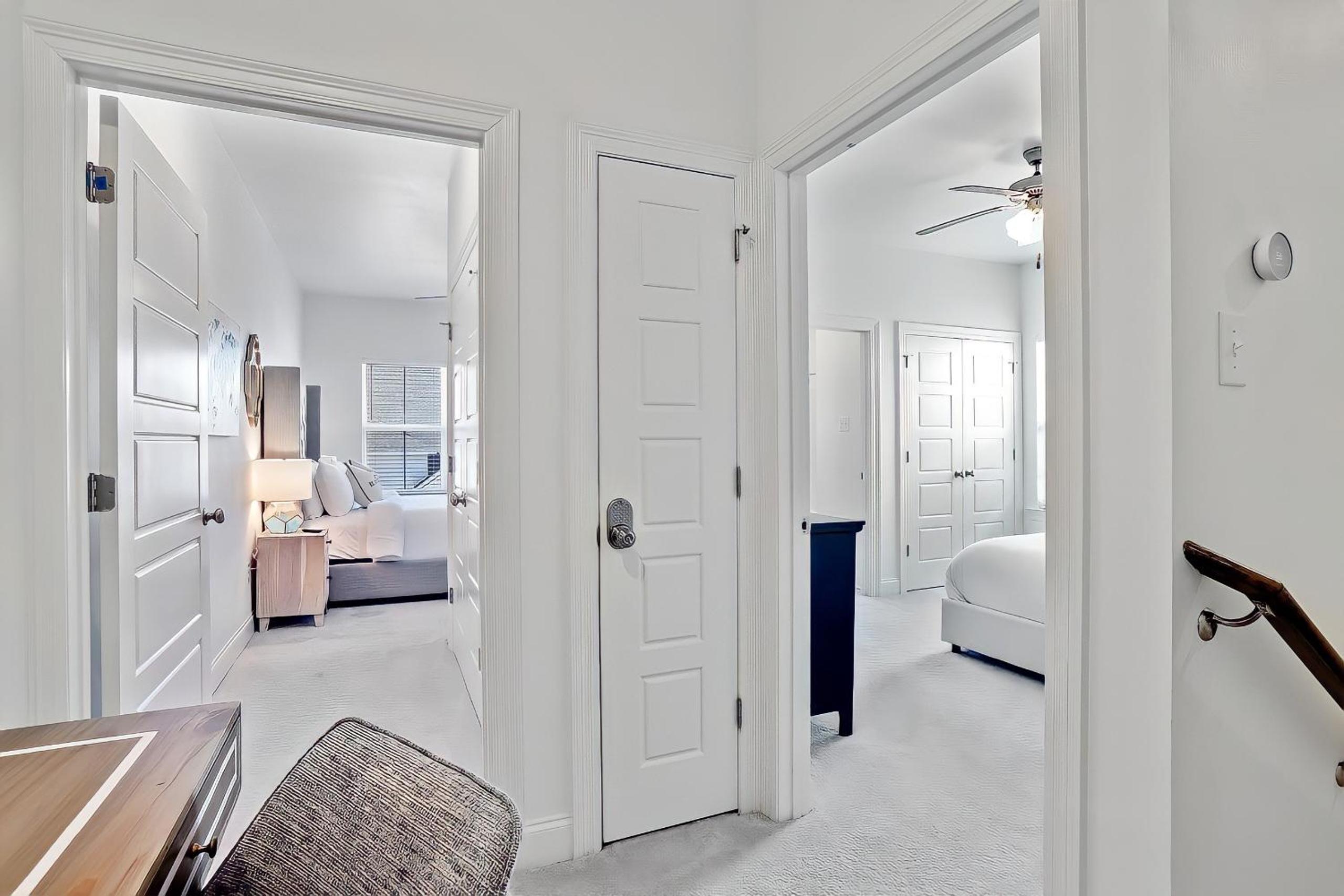 ALL NEW - Designer Luxury 3BR Townhouse - Near LSU view 2