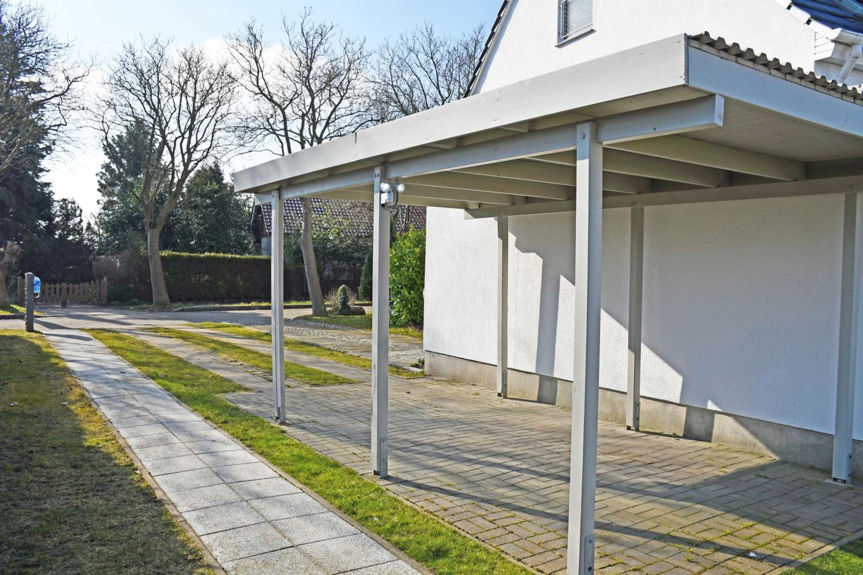 schöne Ferienwohnungen in Dranske auf dem Windland view 5
