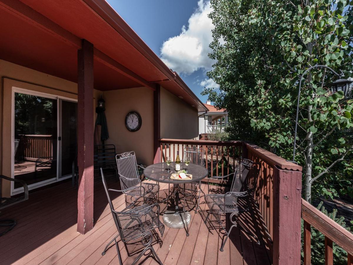 Wilbank's West, 3 Bedrooms, Fireplace, WiFi, HDTV, Sleeps 8 view 3